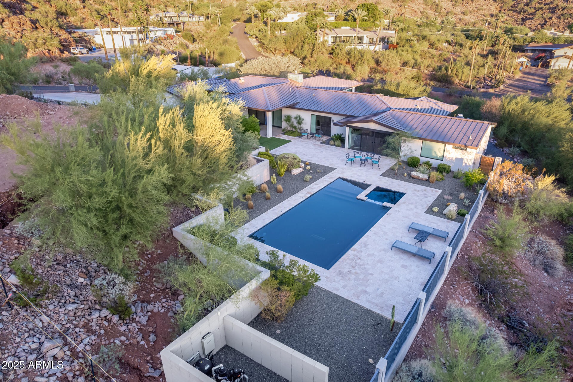 RED ROCK - Residential