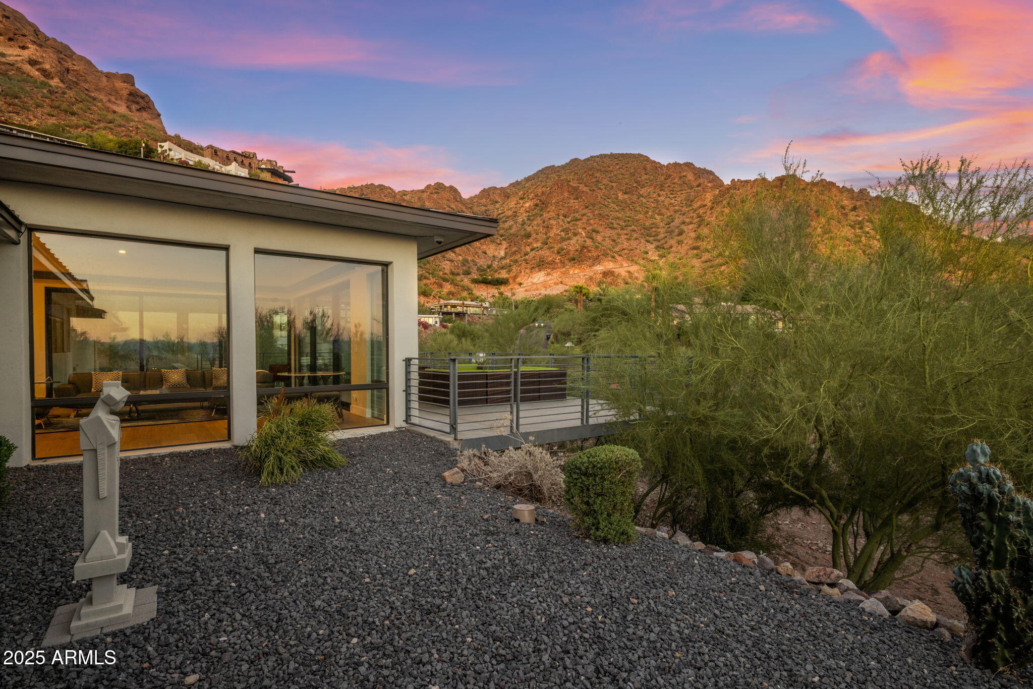 RED ROCK - Residential