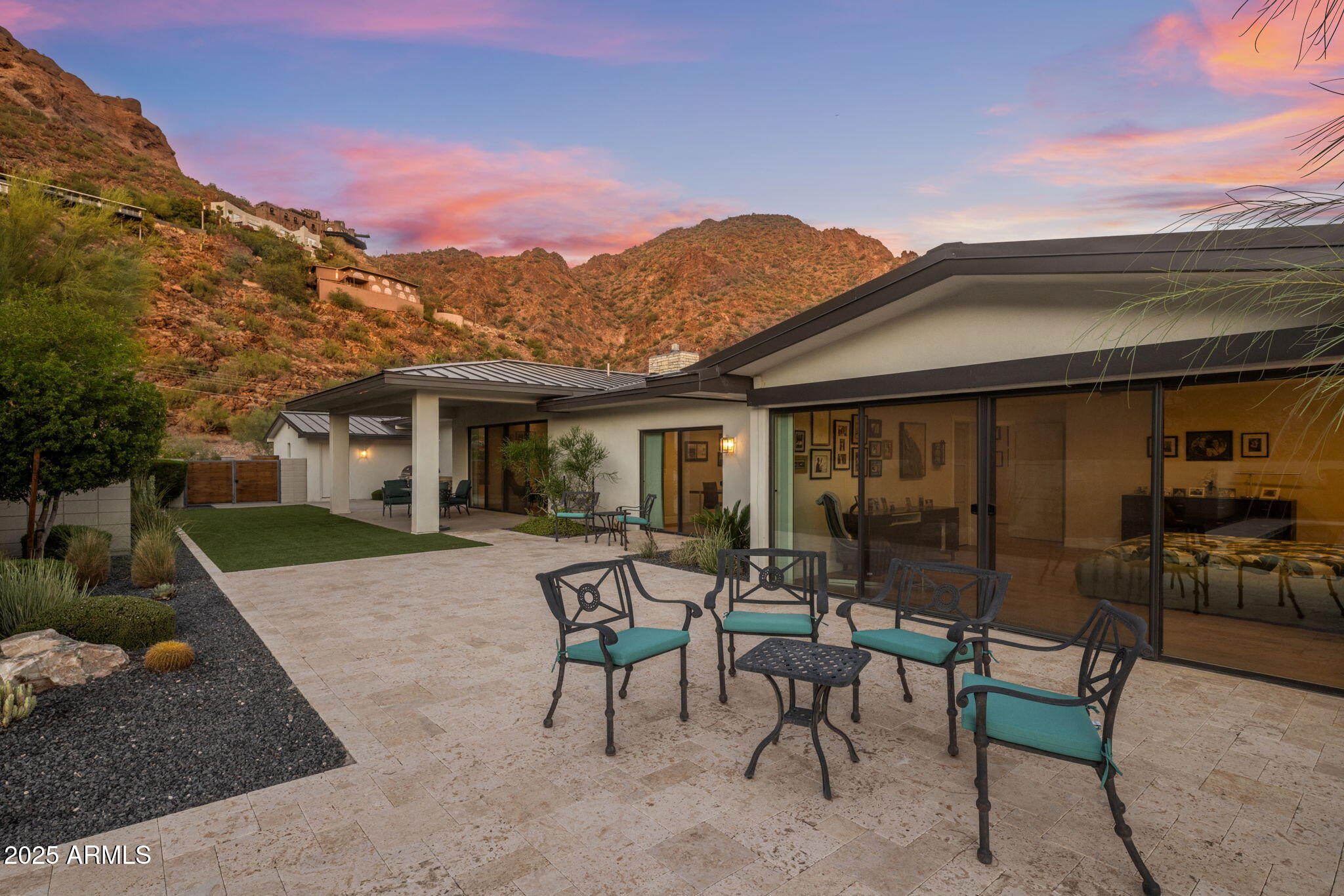 RED ROCK - Residential