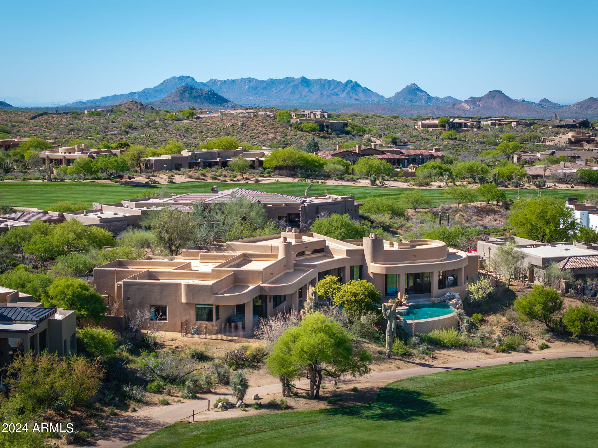 DESERT MOUNTAIN - Residential