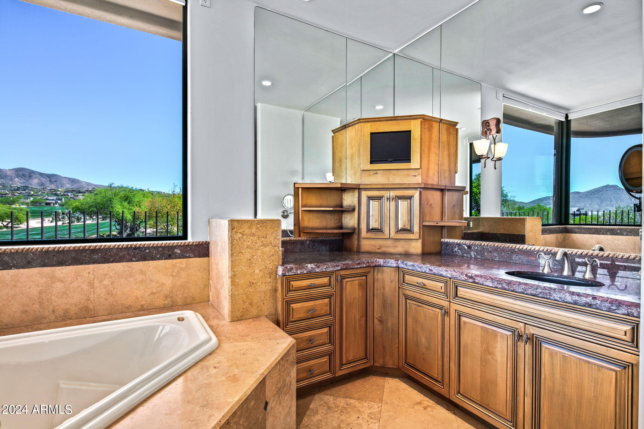 DESERT MOUNTAIN - Residential