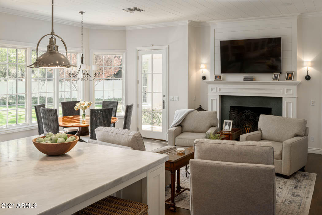 LAFAYETTE VILLA - Residential