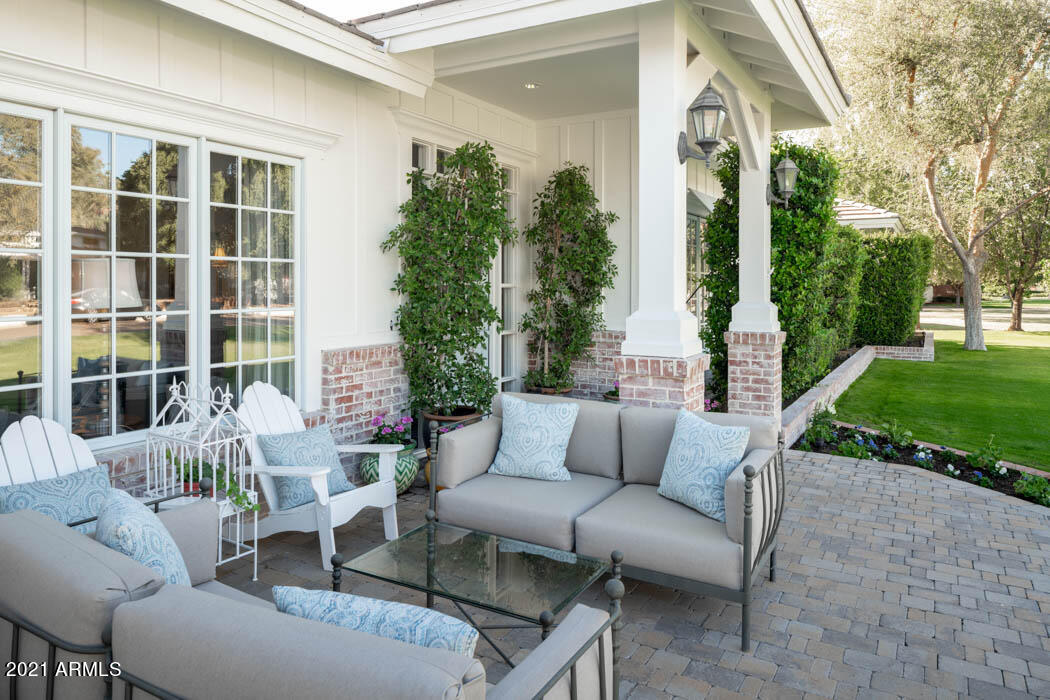 LAFAYETTE VILLA - Residential