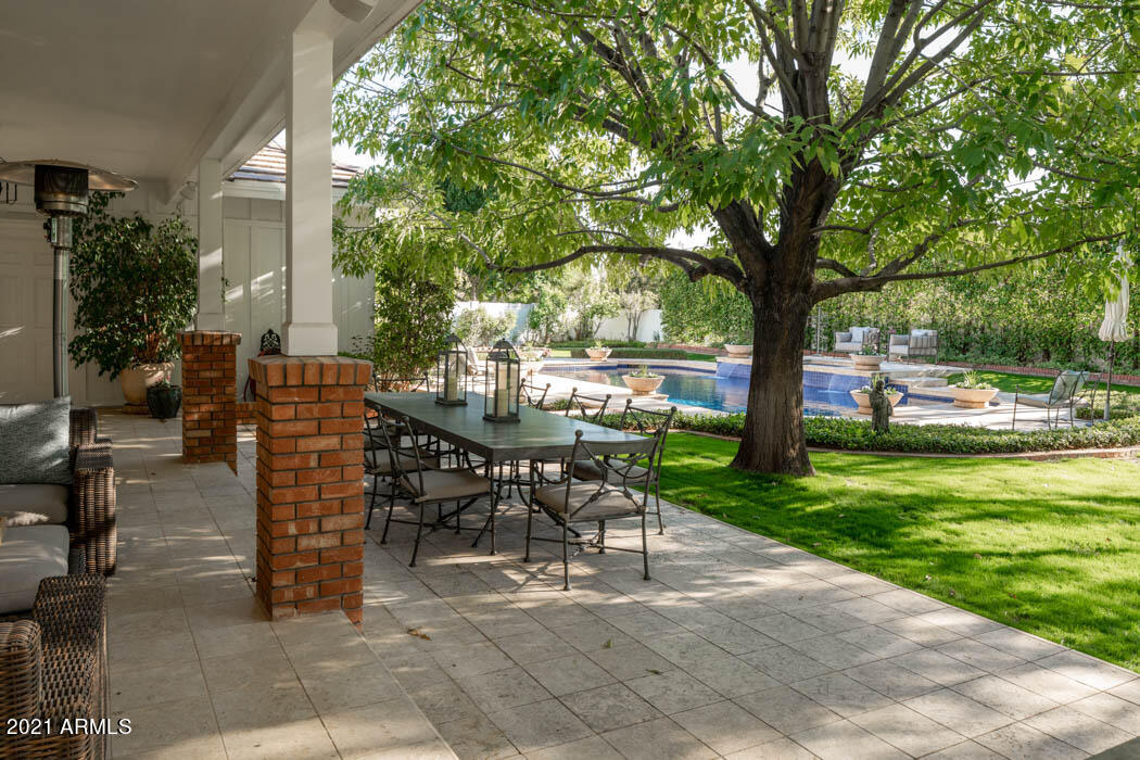 LAFAYETTE VILLA - Residential