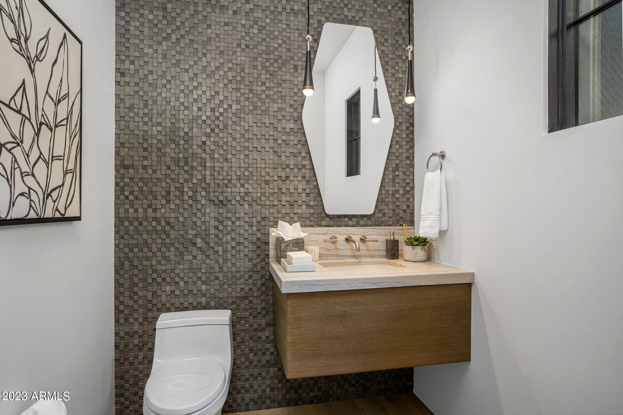 SILVERLEAF AT DC RANCH PARCEL 6.7 - Residential