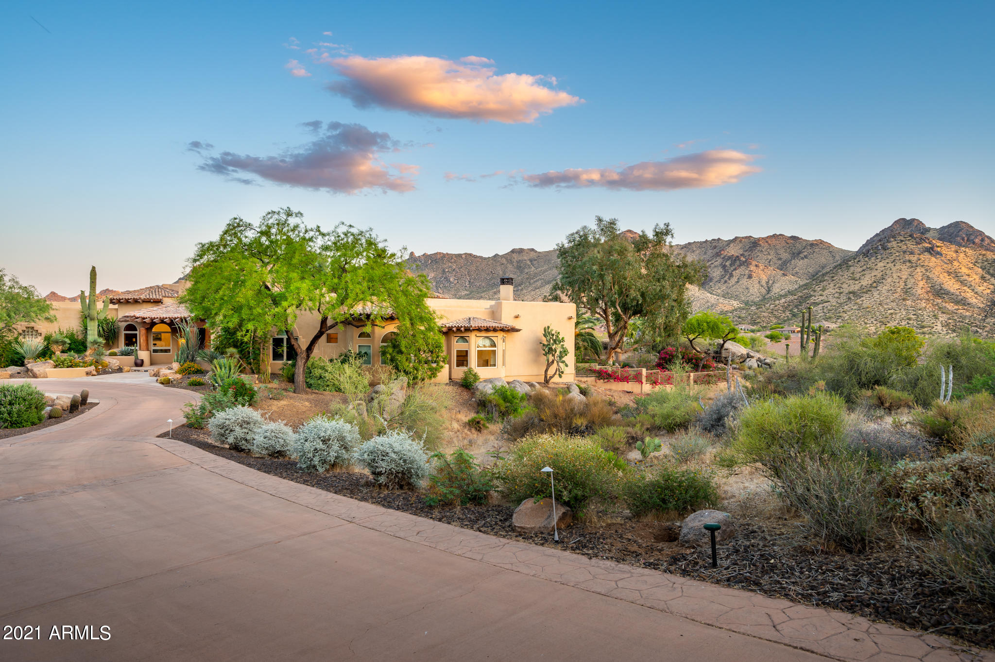 ESTATES AT DESERT CREST LOT 1-18 TR A - Residential