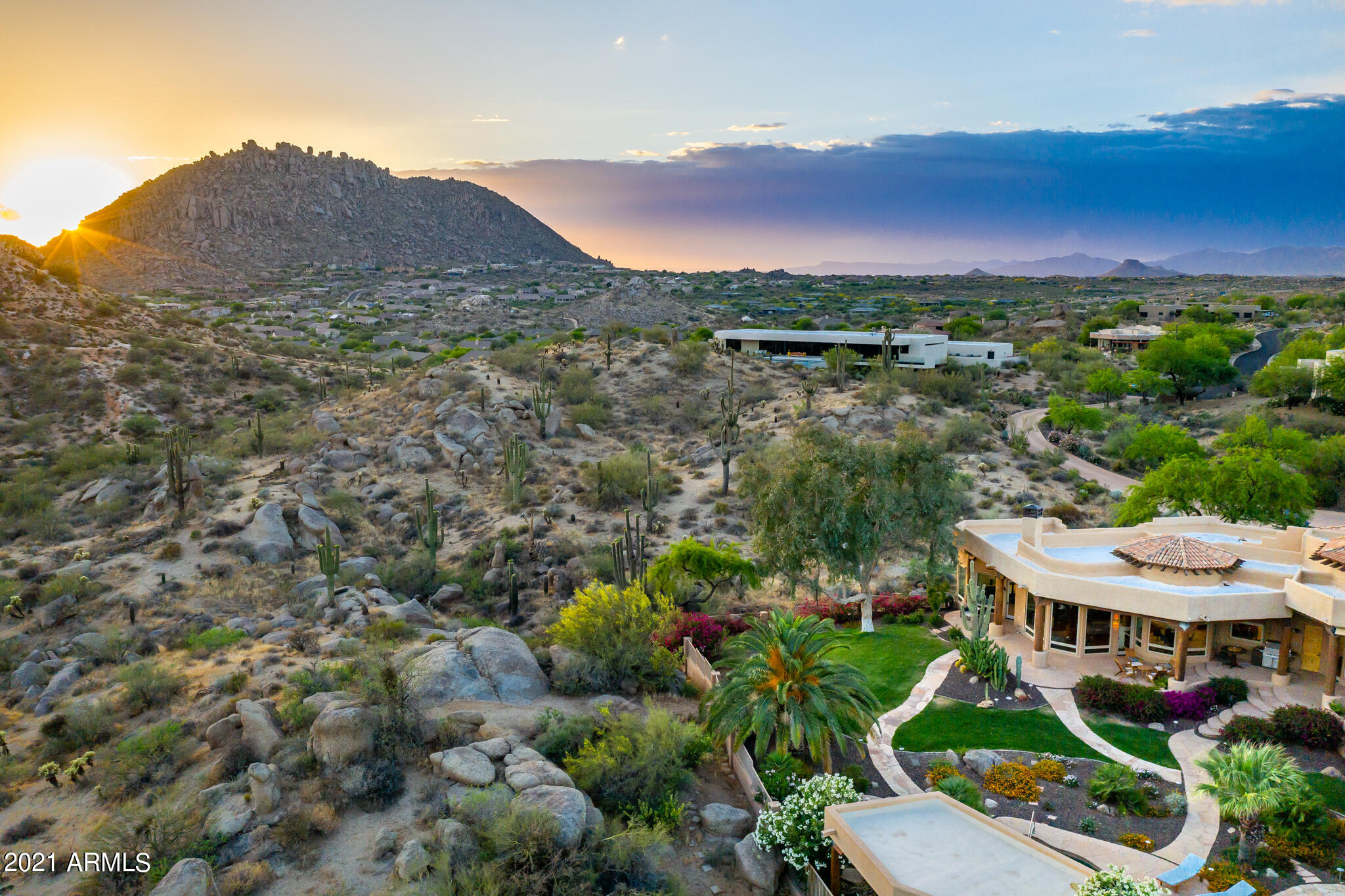 ESTATES AT DESERT CREST LOT 1-18 TR A - Residential