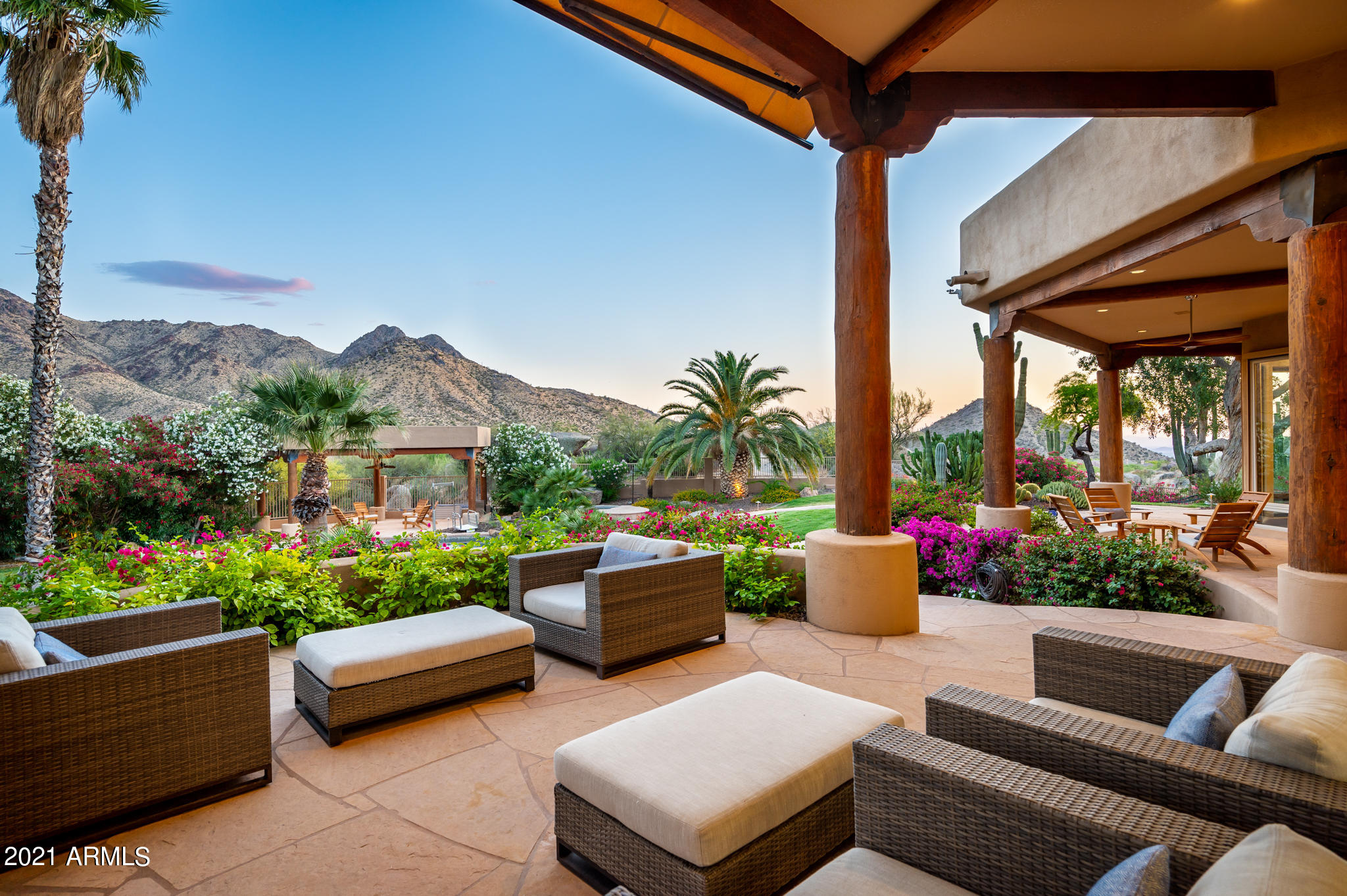 ESTATES AT DESERT CREST LOT 1-18 TR A - Residential