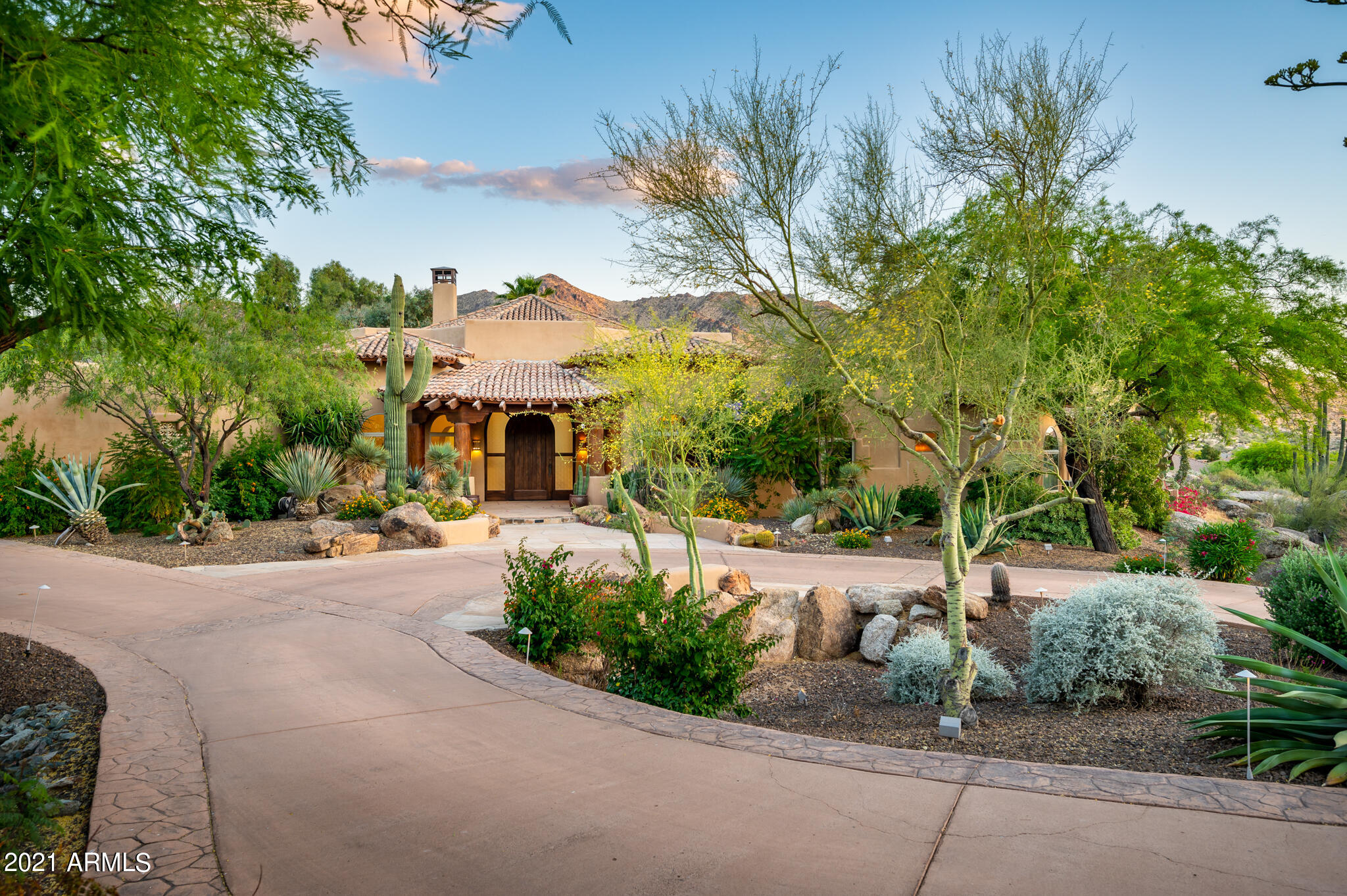 ESTATES AT DESERT CREST LOT 1-18 TR A - Residential