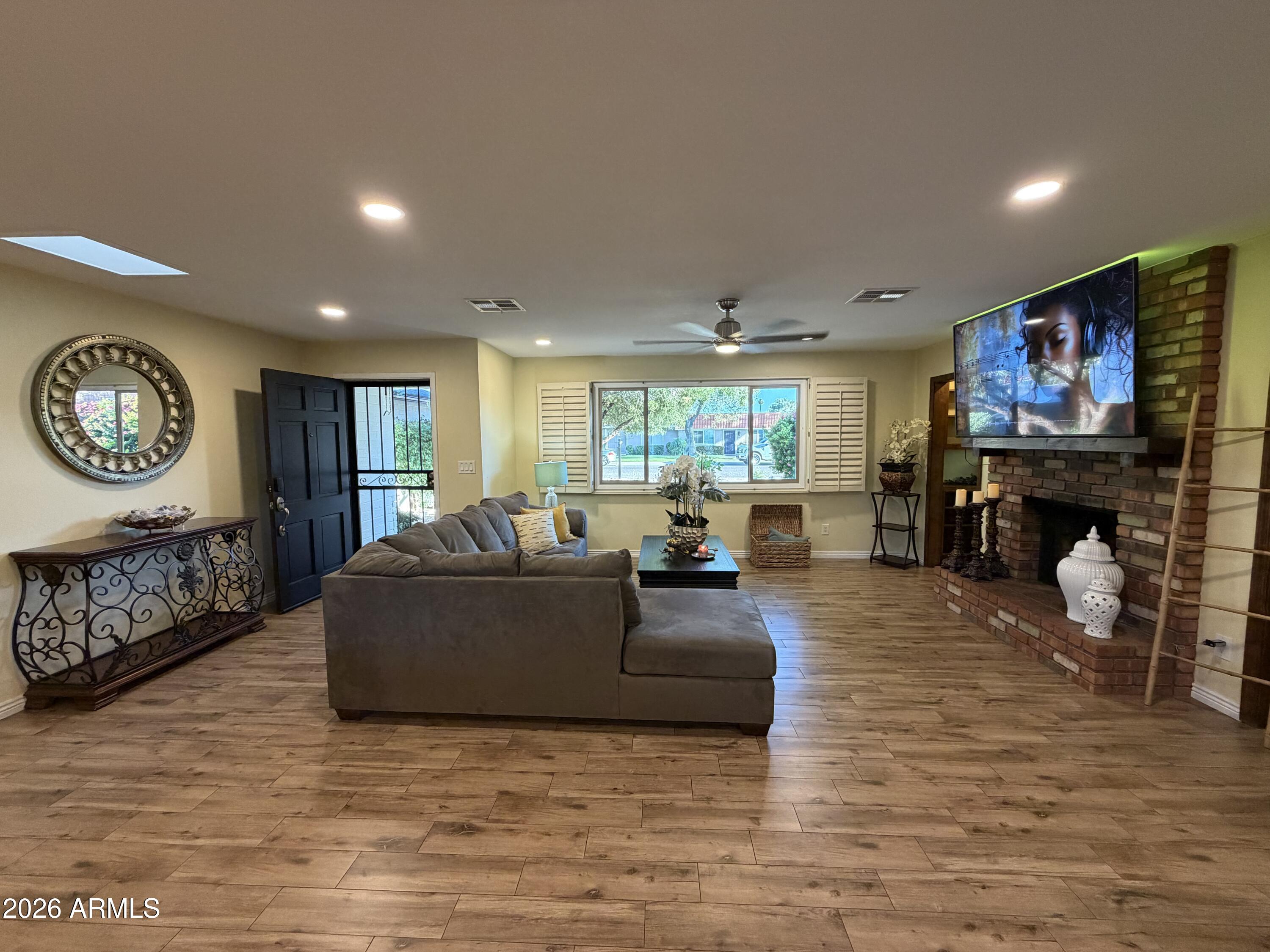 PARKCREST - Residential