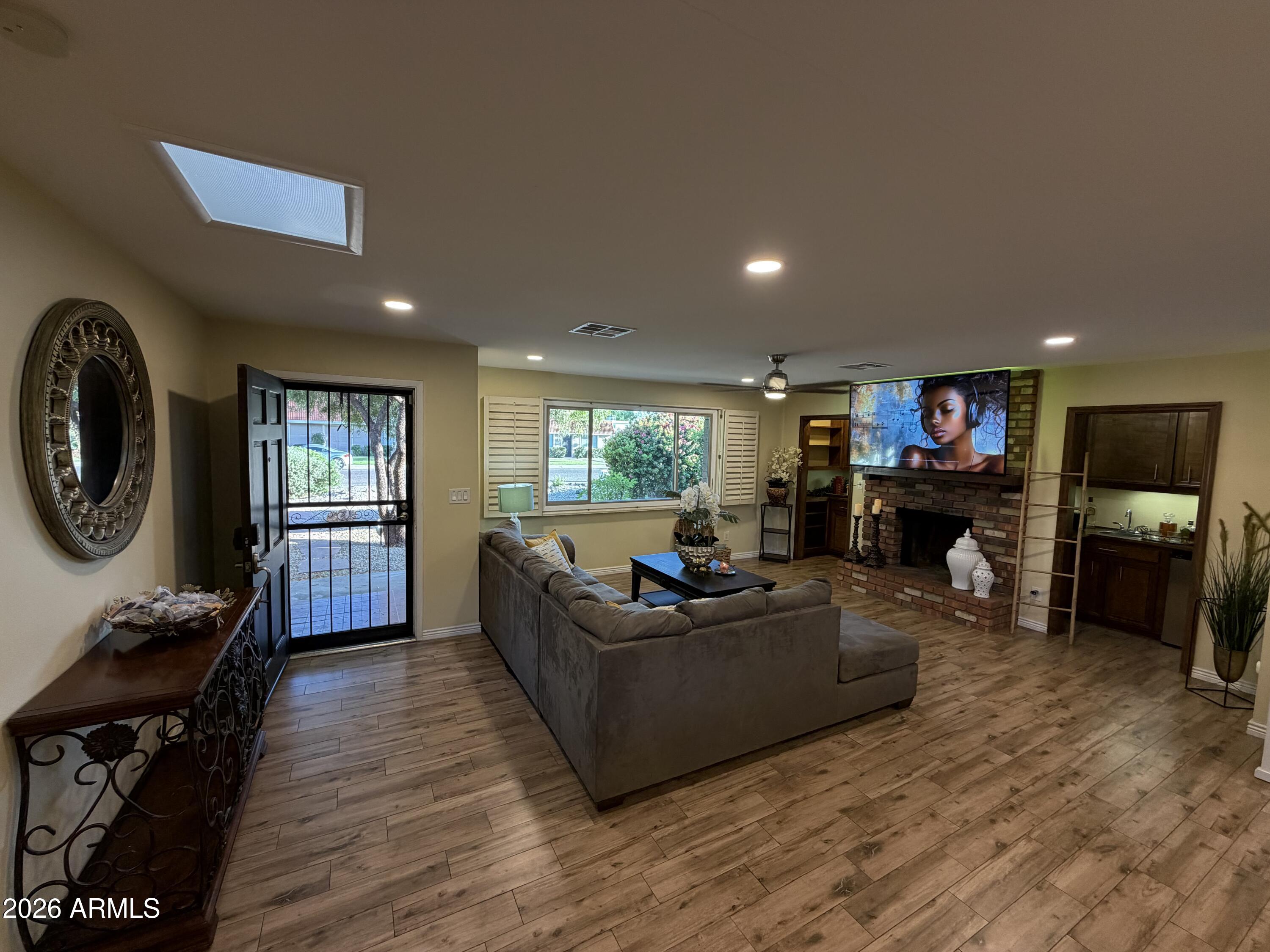 PARKCREST - Residential