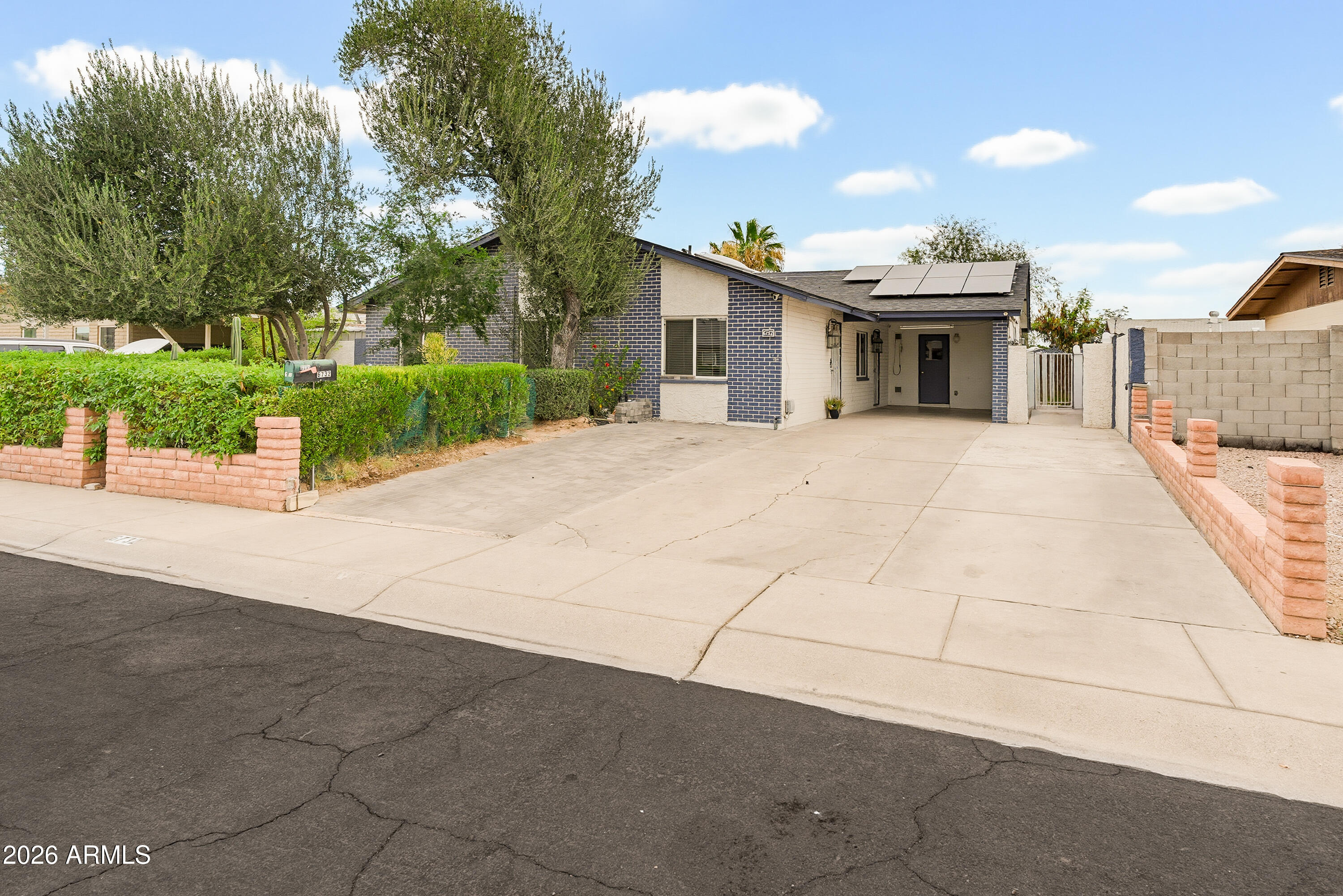 WEST CAMELBACK VILLAGE - Residential