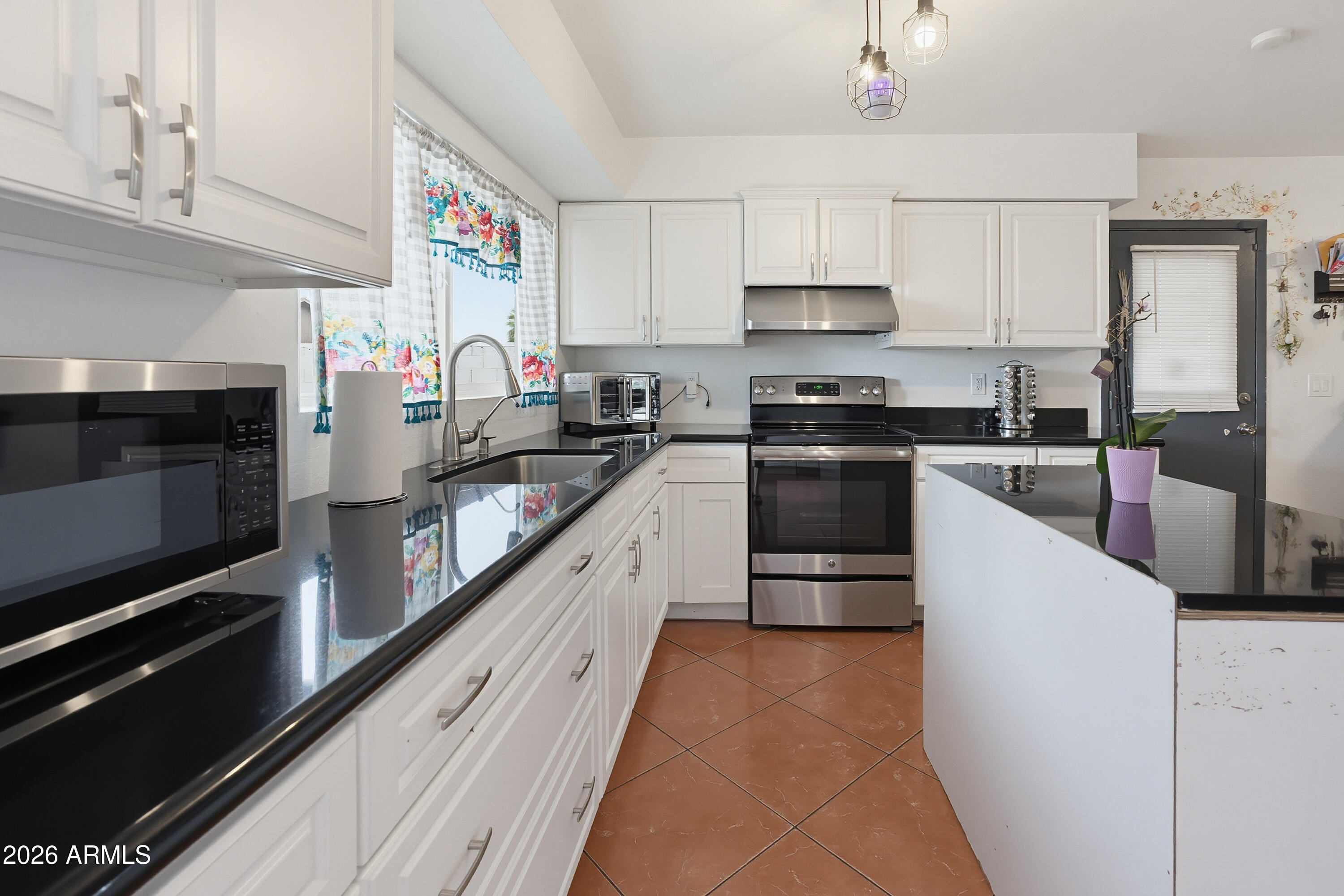 WEST CAMELBACK VILLAGE - Residential
