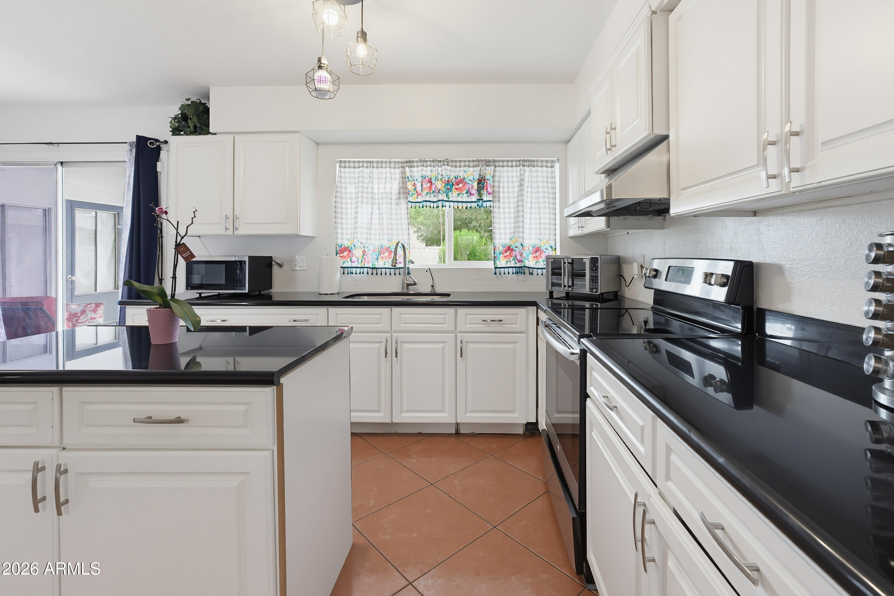 WEST CAMELBACK VILLAGE - Residential