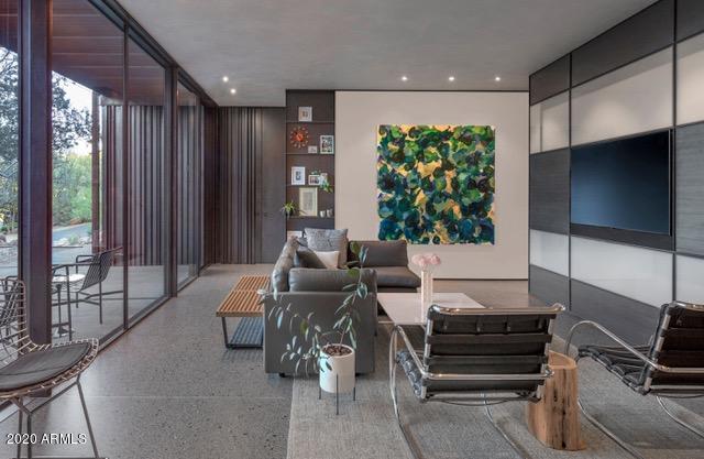 STONE CANYON - Residential