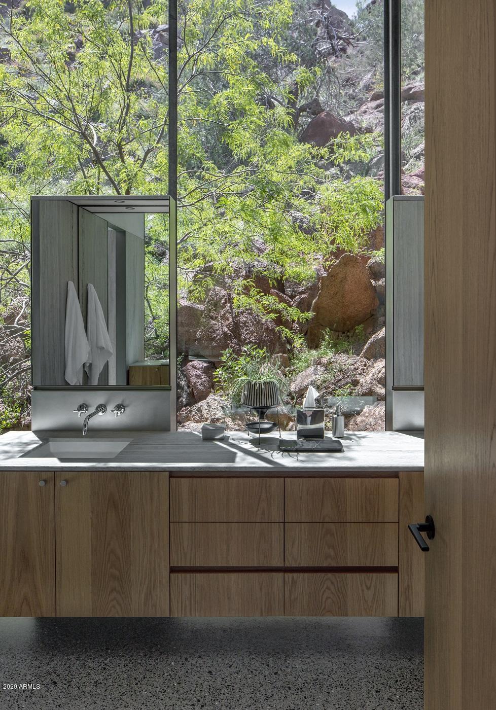 STONE CANYON - Residential