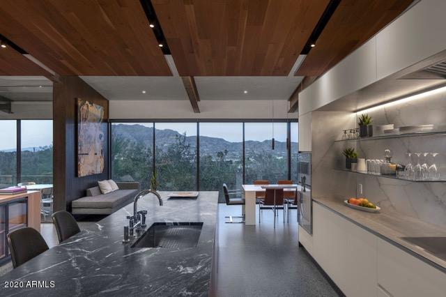 STONE CANYON - Residential