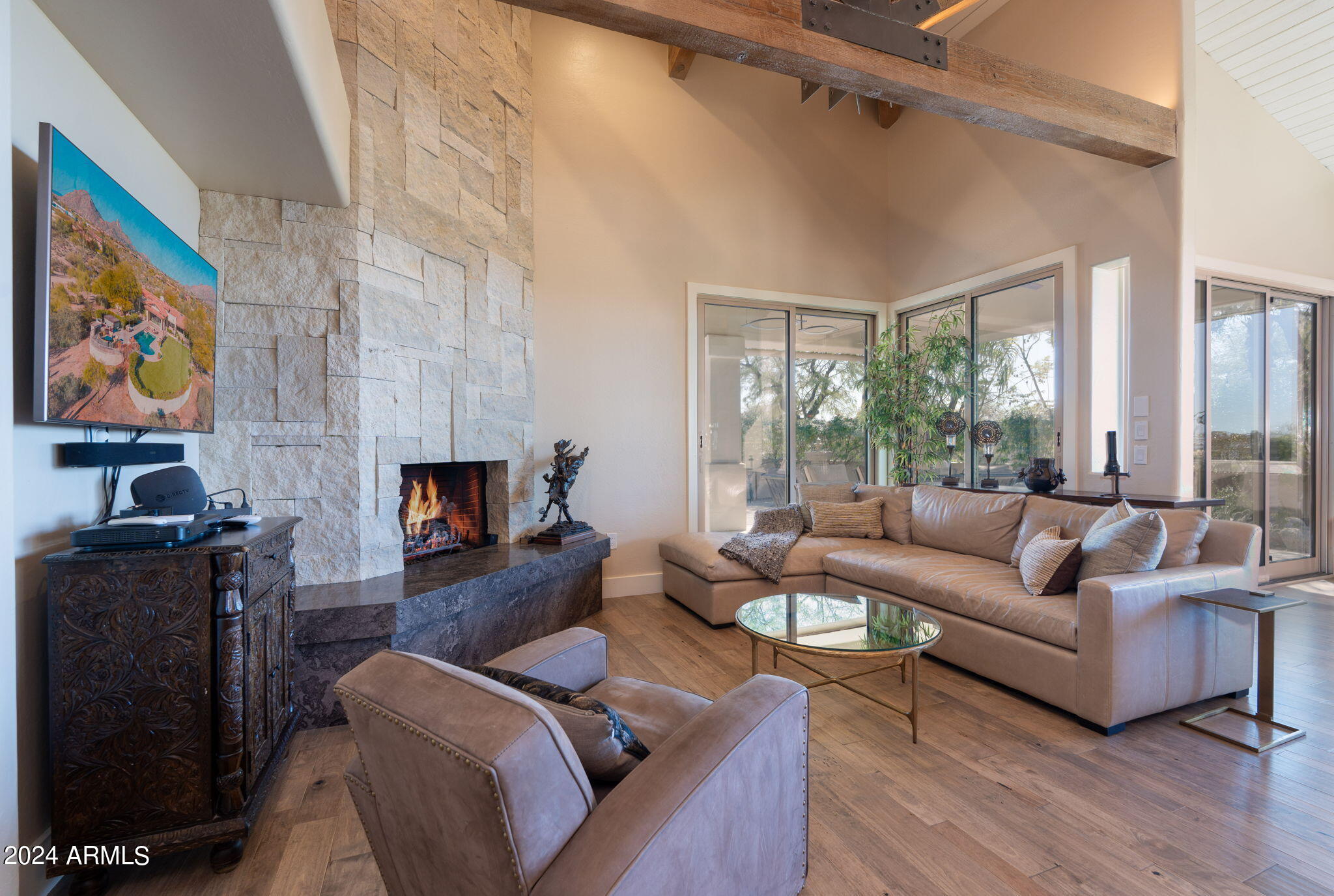 10 Acre Horse Property with VIEWS - Residential