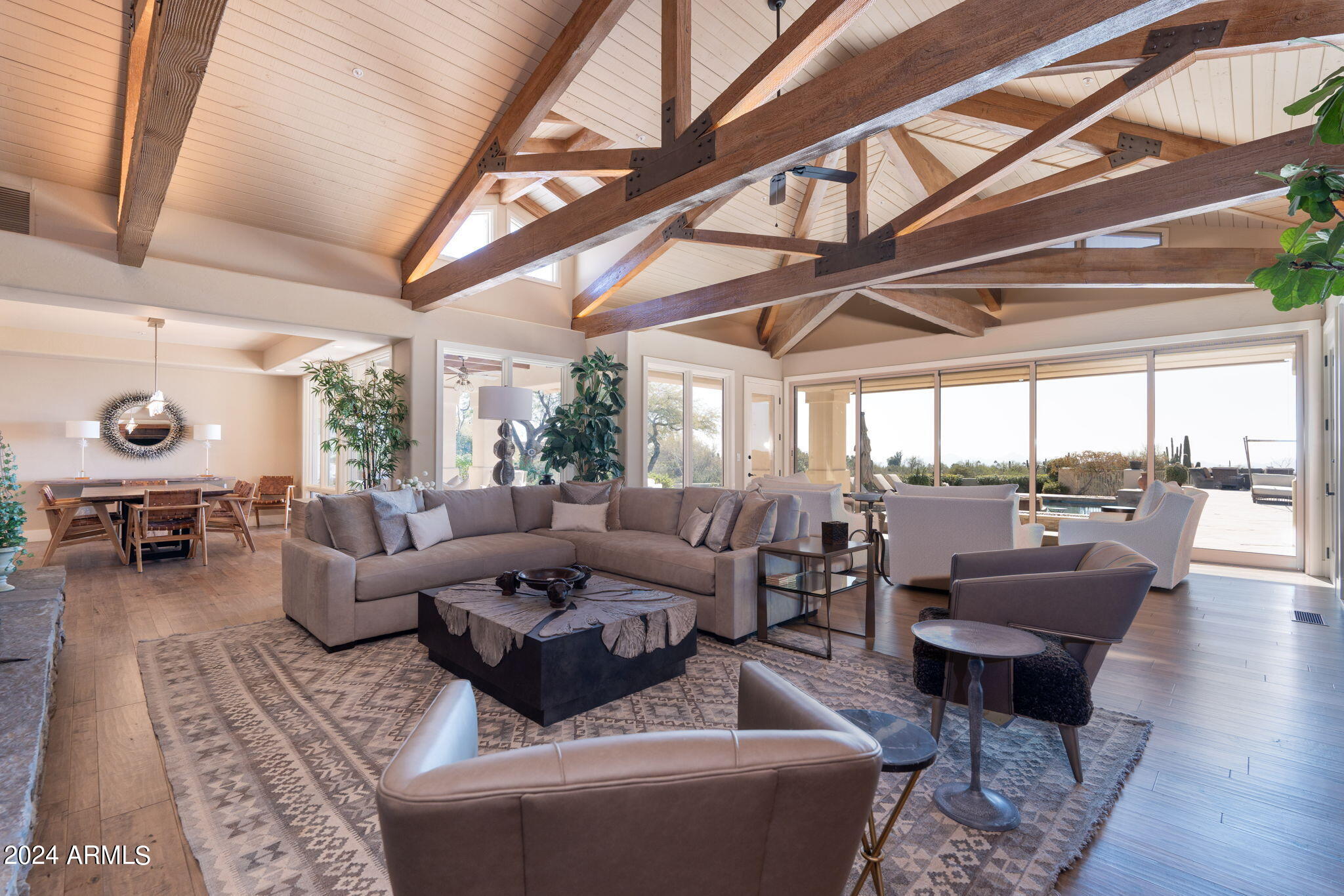 10 Acre Horse Property with VIEWS - Residential