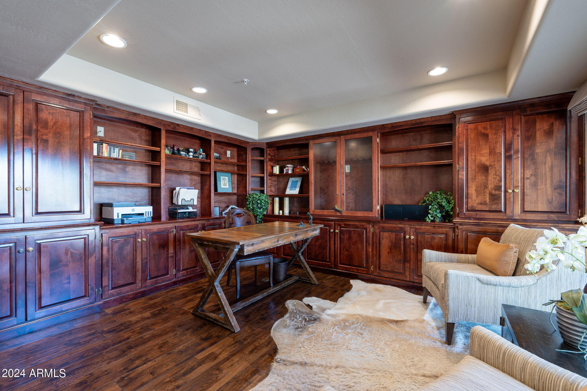 10 Acre Horse Property with VIEWS - Residential