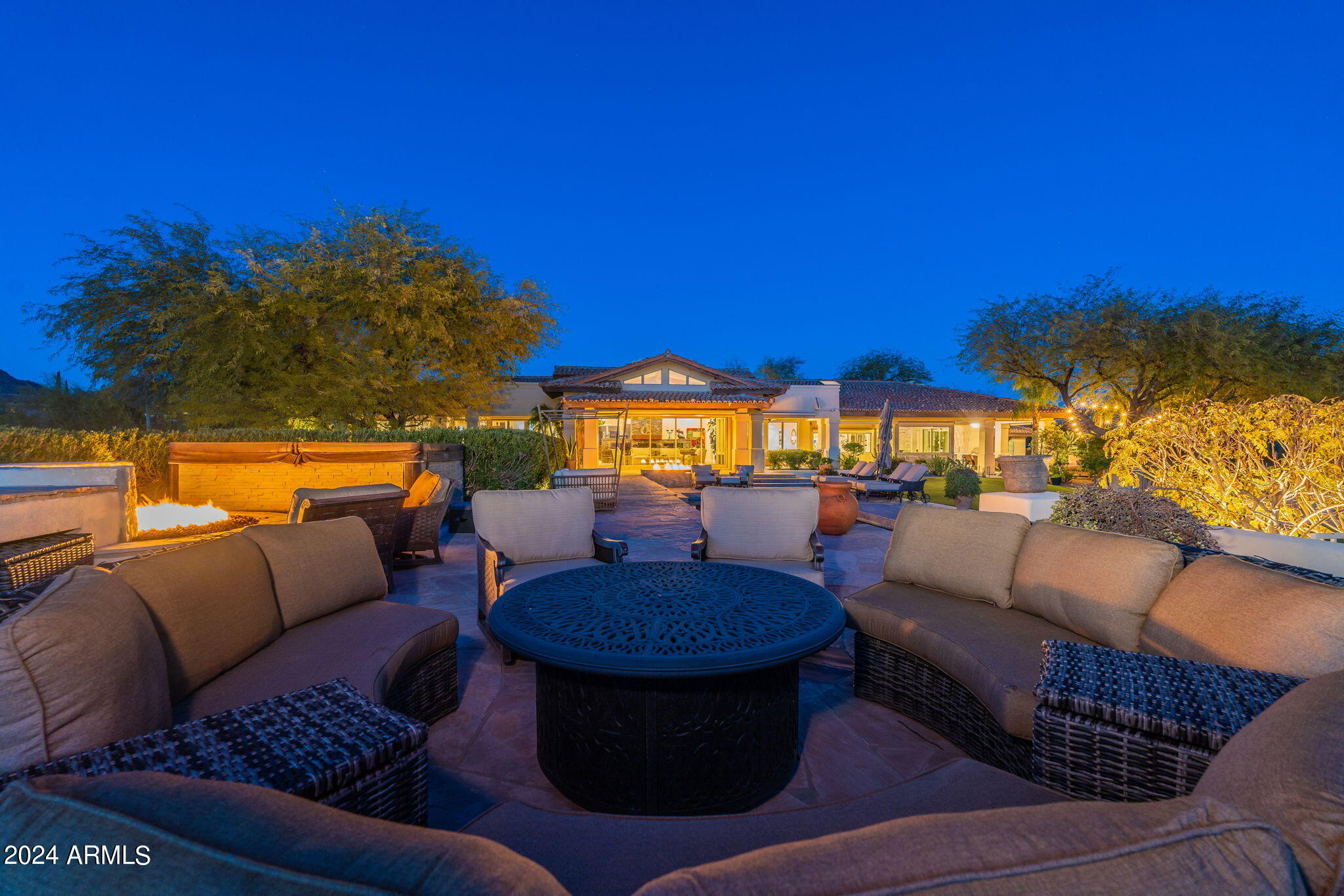 10 Acre Horse Property with VIEWS - Residential
