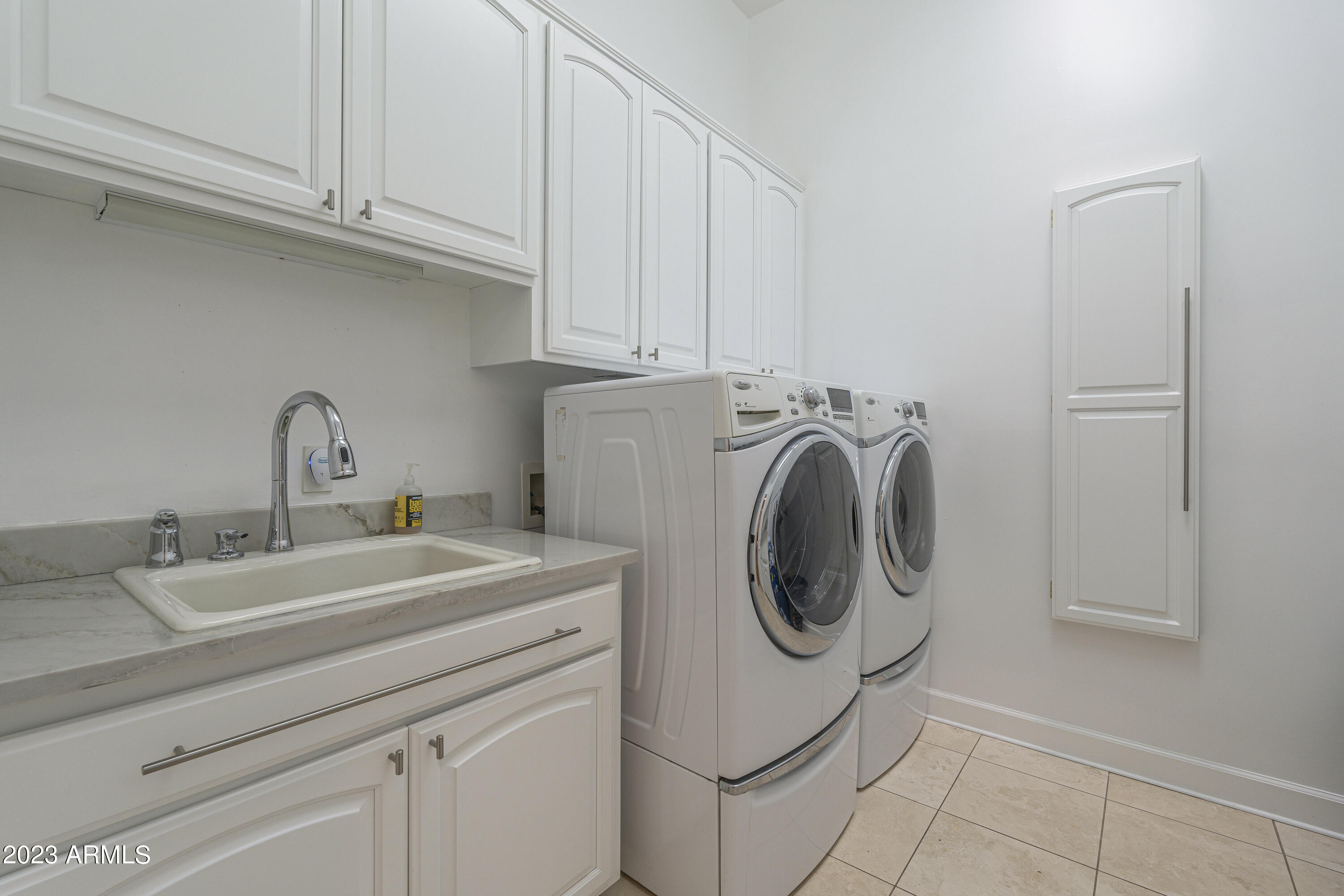 CRYSTAL POINT ESTATES AMD LOT 1-20 TR A-H - Residential
