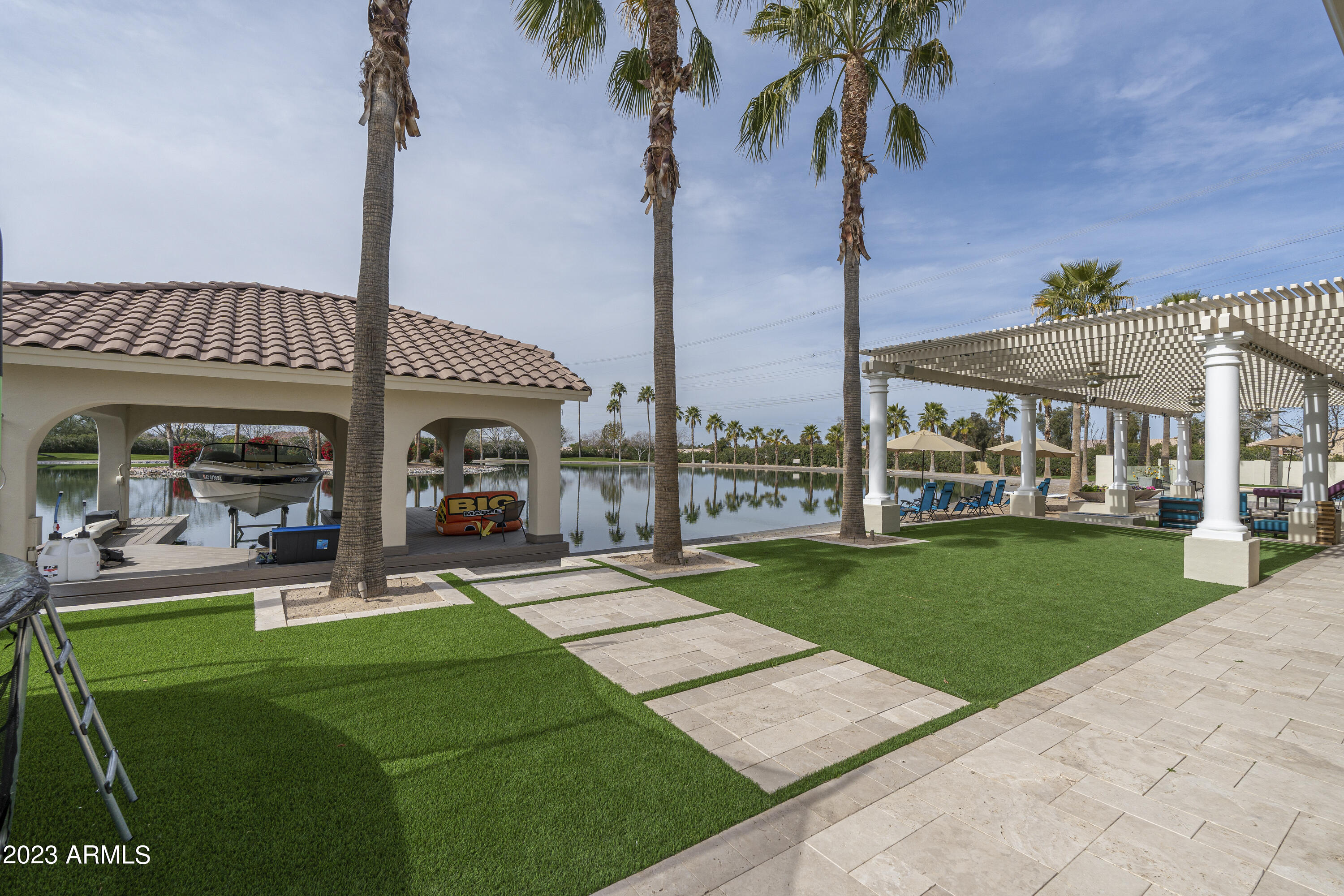 CRYSTAL POINT ESTATES AMD LOT 1-20 TR A-H - Residential