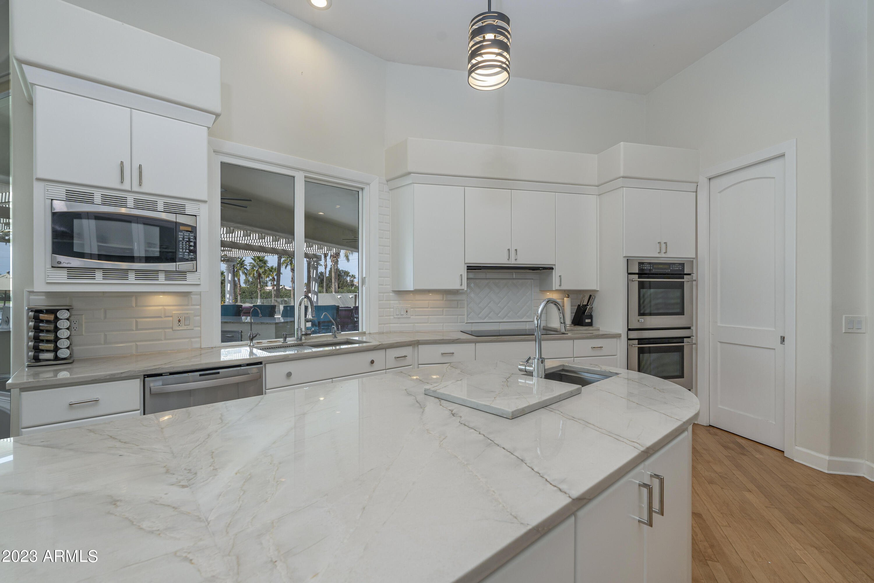 CRYSTAL POINT ESTATES AMD LOT 1-20 TR A-H - Residential