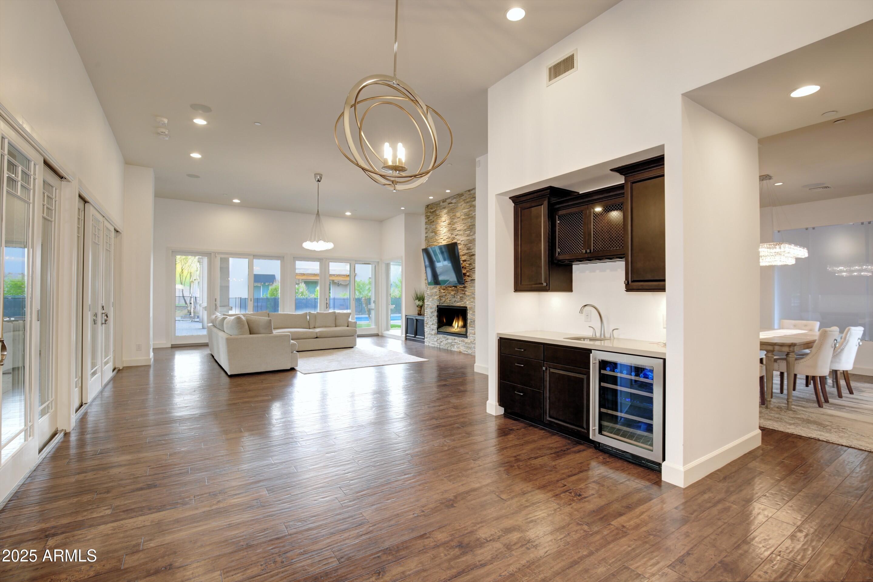 MOCKINGBIRD LANE ESTATES 4 - Residential