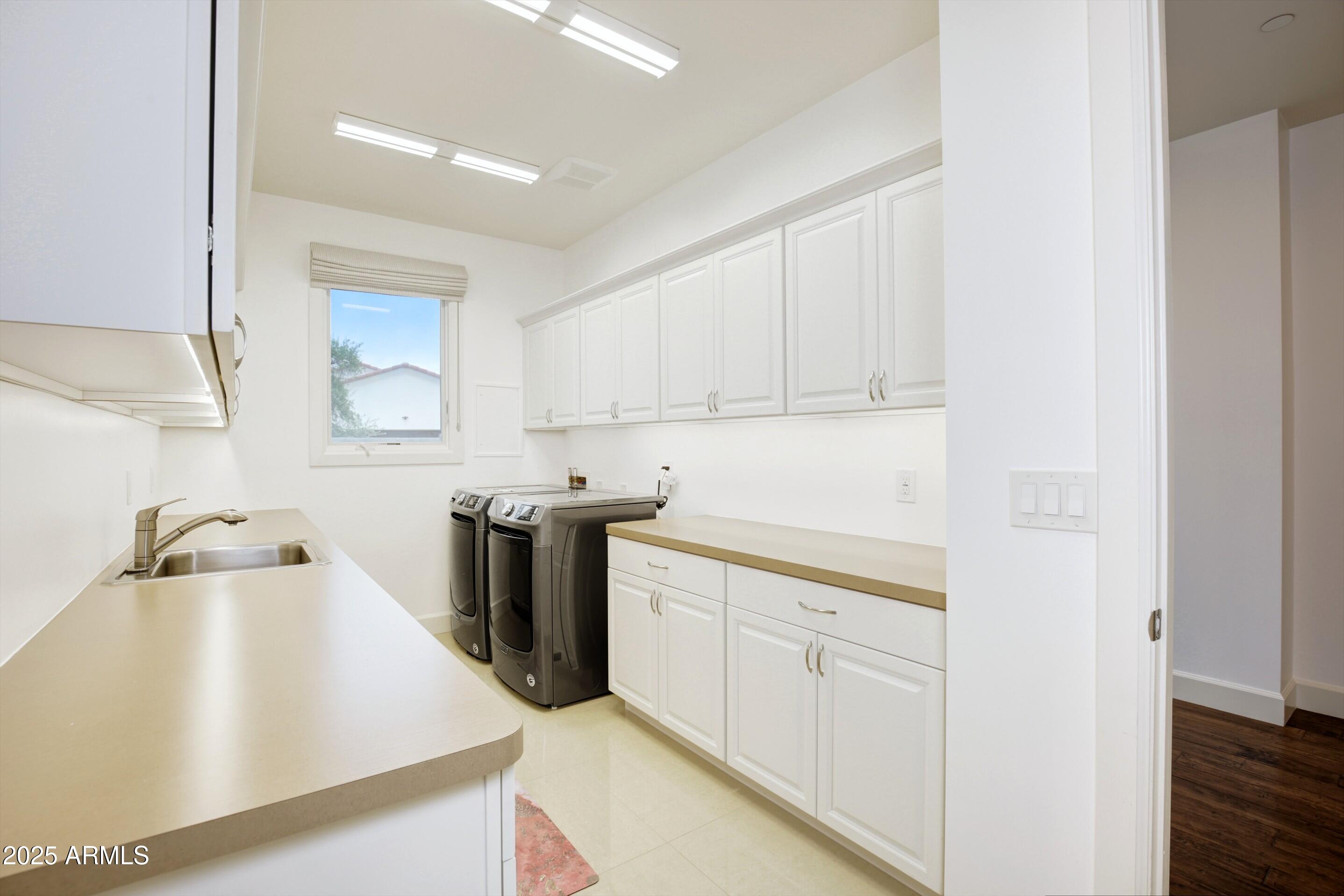 MOCKINGBIRD LANE ESTATES 4 - Residential