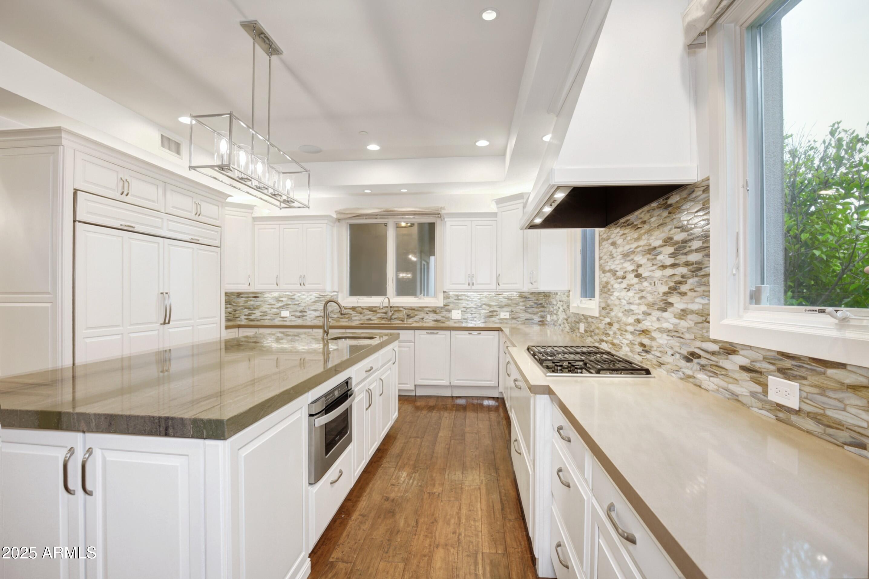MOCKINGBIRD LANE ESTATES 4 - Residential