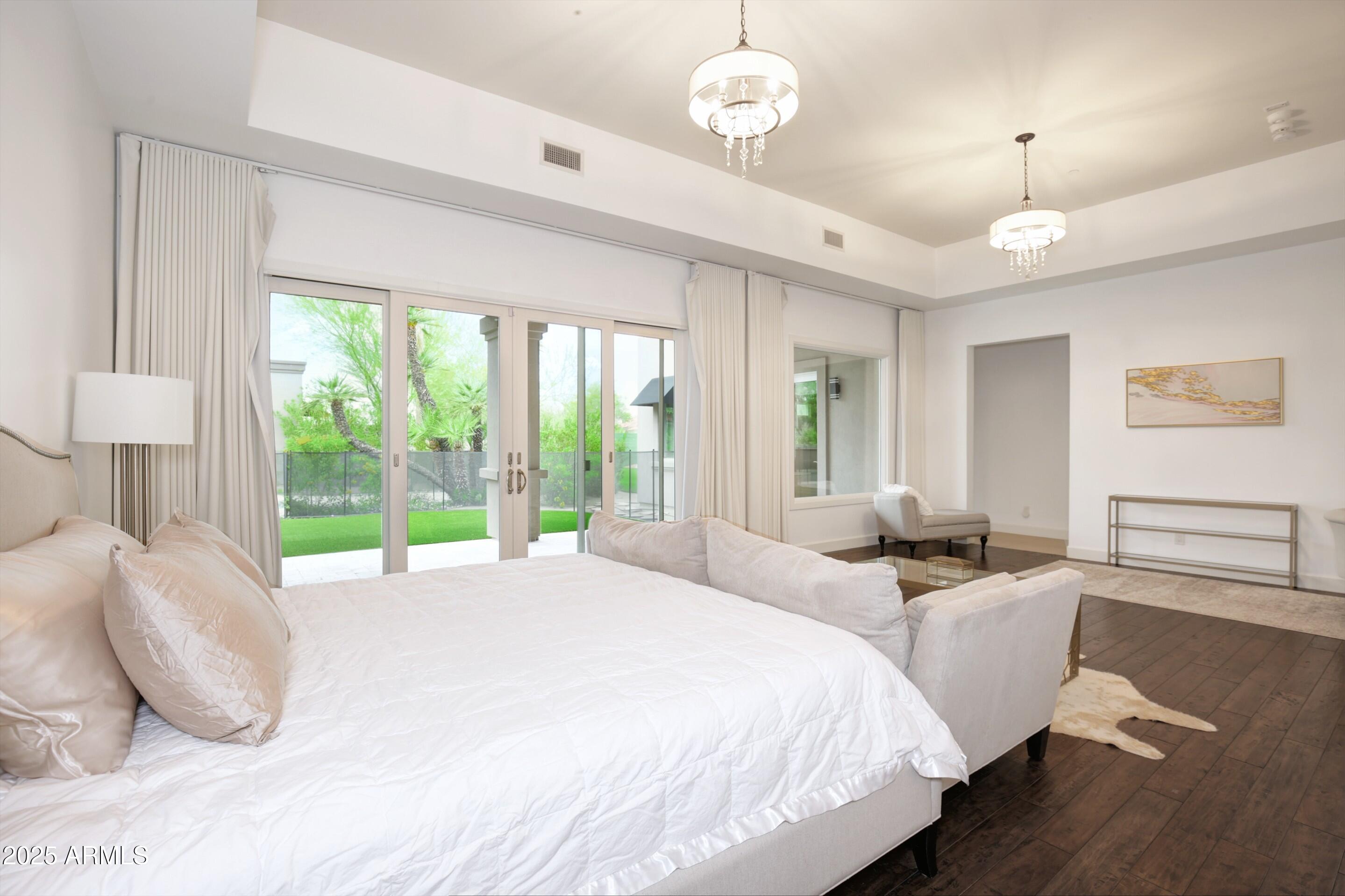 MOCKINGBIRD LANE ESTATES 4 - Residential