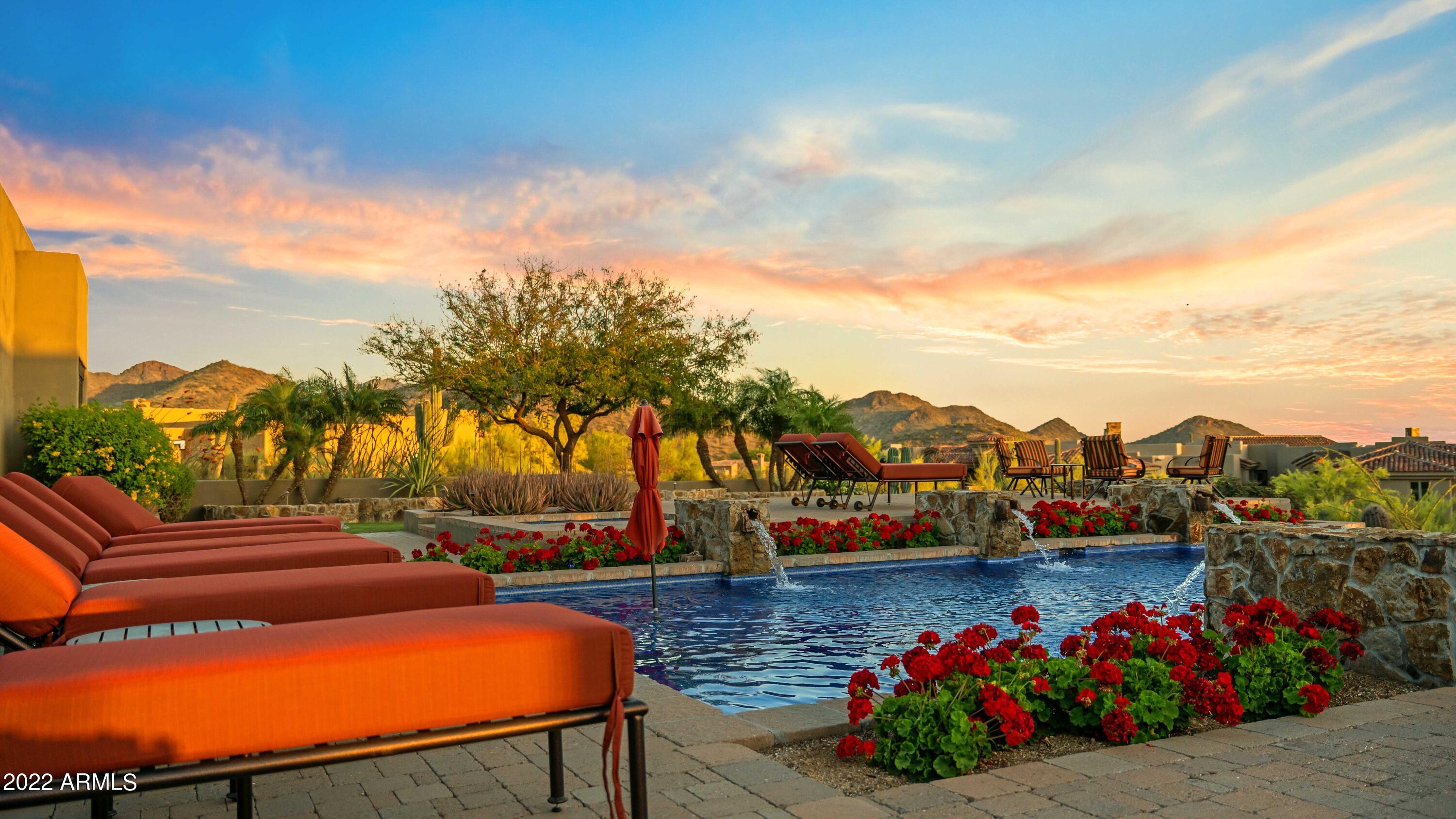 LADERA VISTA - Residential