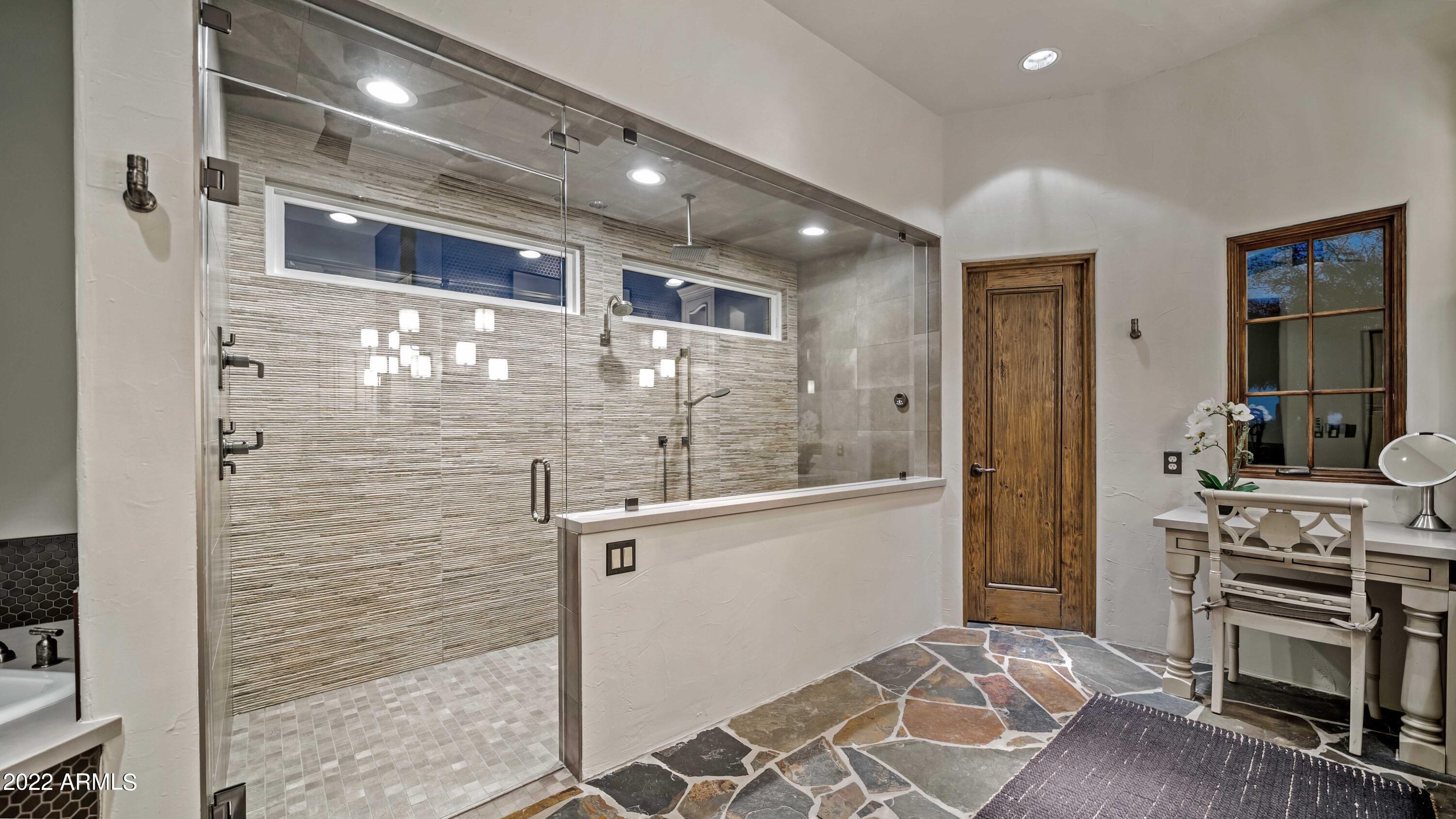 LADERA VISTA - Residential