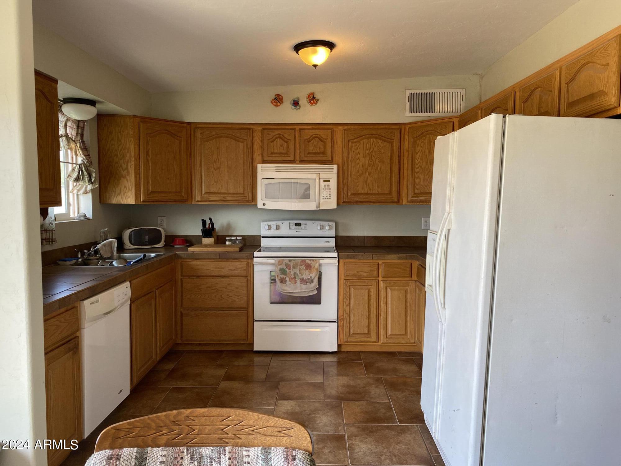 WHETSTONE MESA ESTATES 1 - Residential