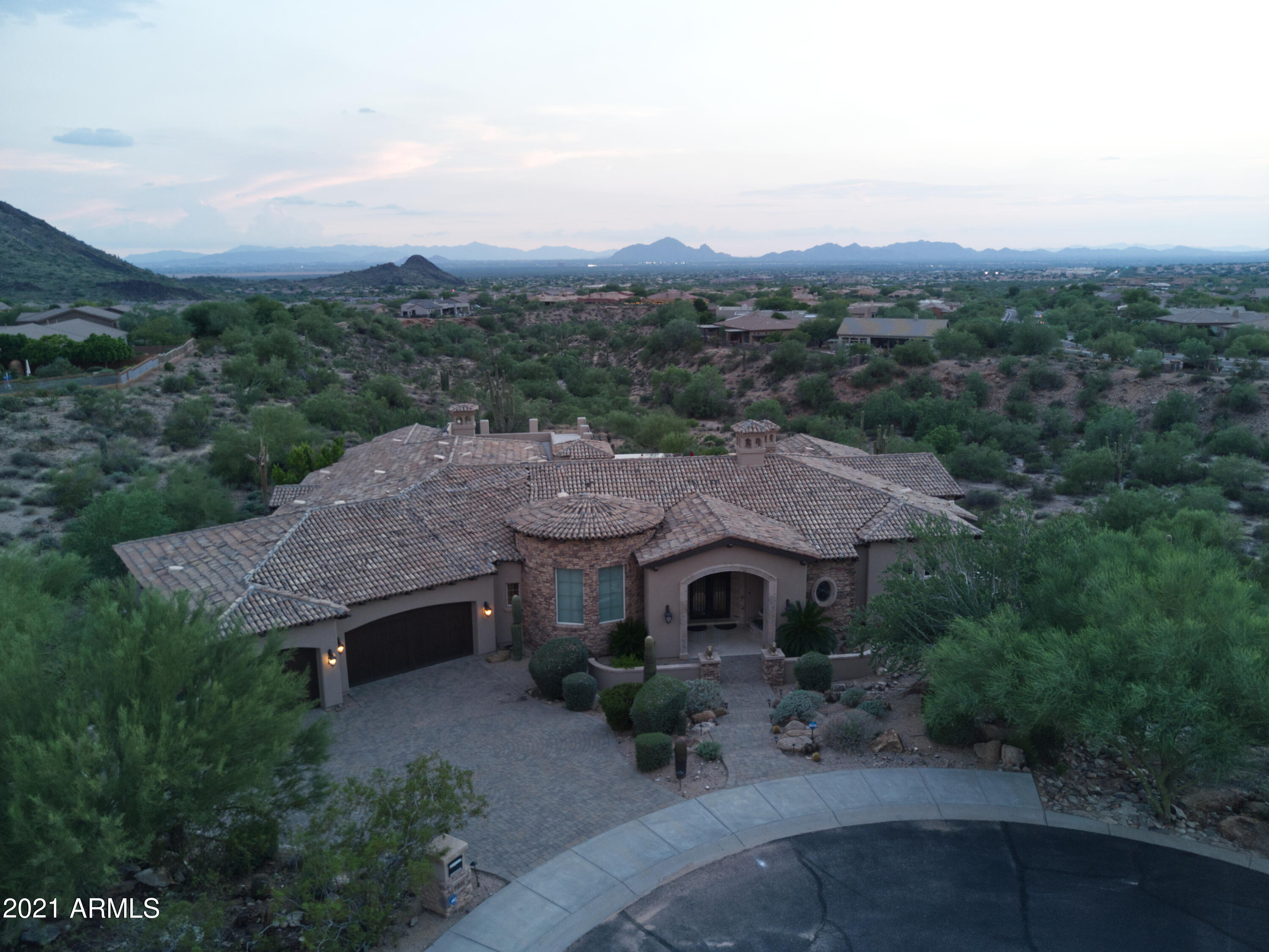 HIDDEN HILLS PARCEL D & E - Residential