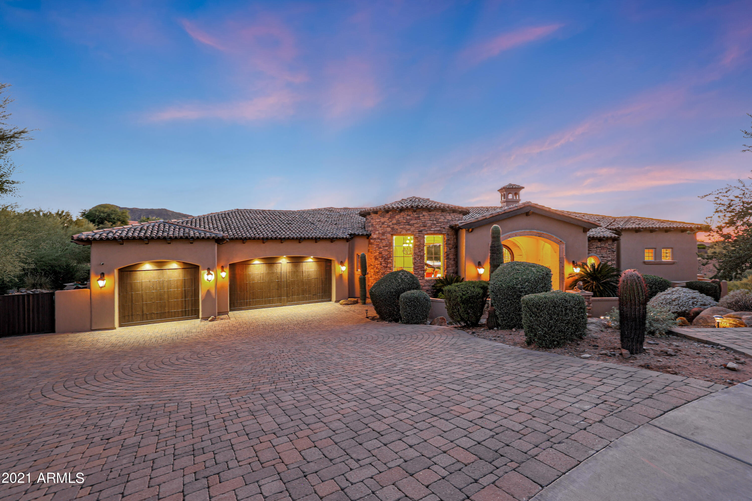 HIDDEN HILLS PARCEL D & E - Residential