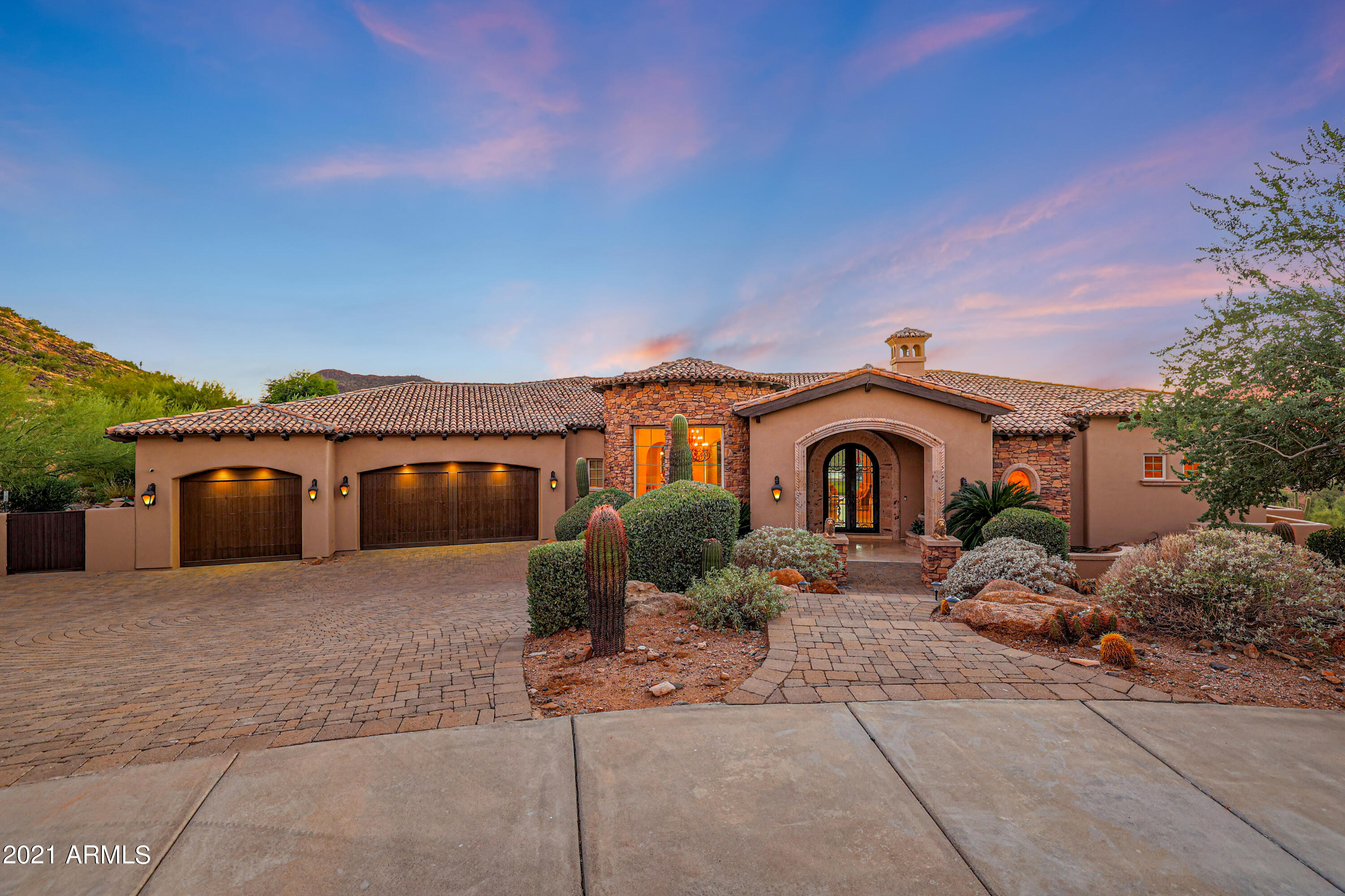 HIDDEN HILLS PARCEL D & E - Residential