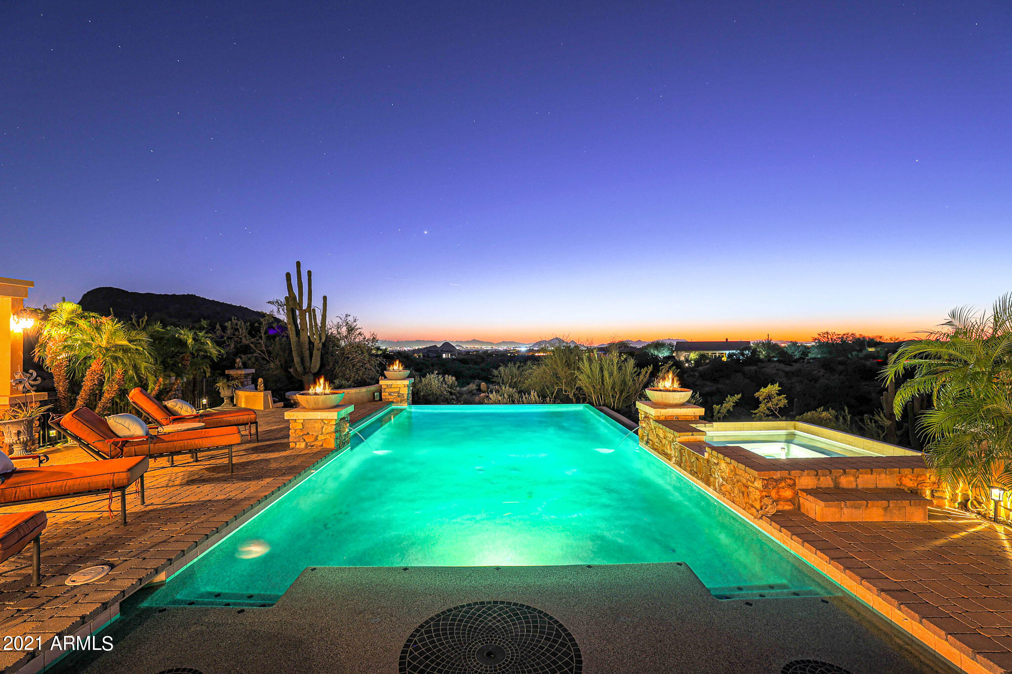 HIDDEN HILLS PARCEL D & E - Residential