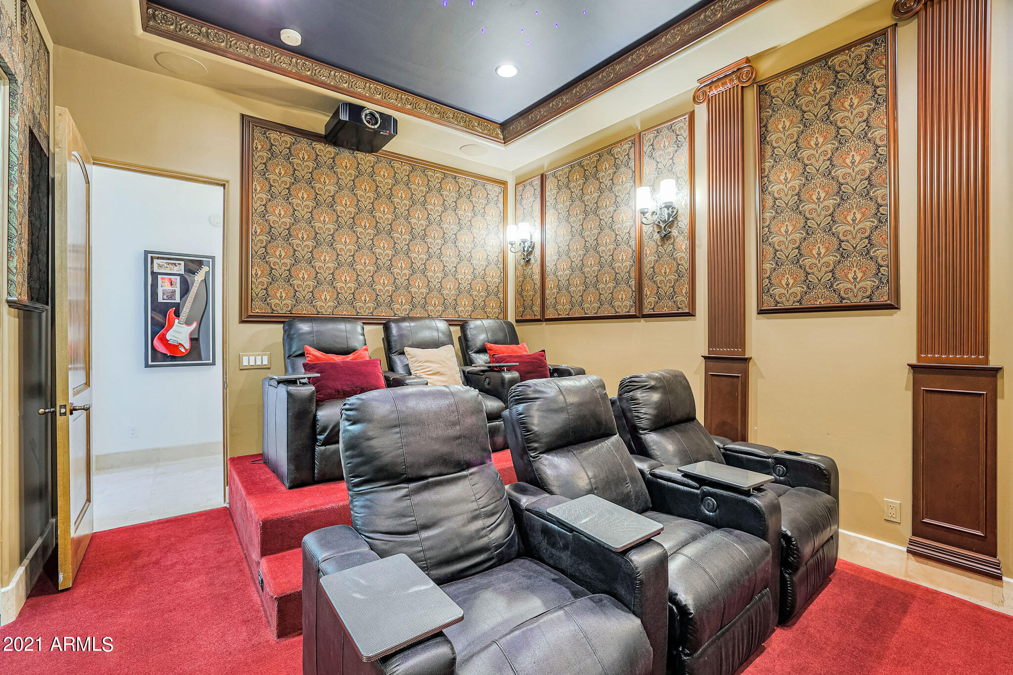 HIDDEN HILLS PARCEL D & E - Residential