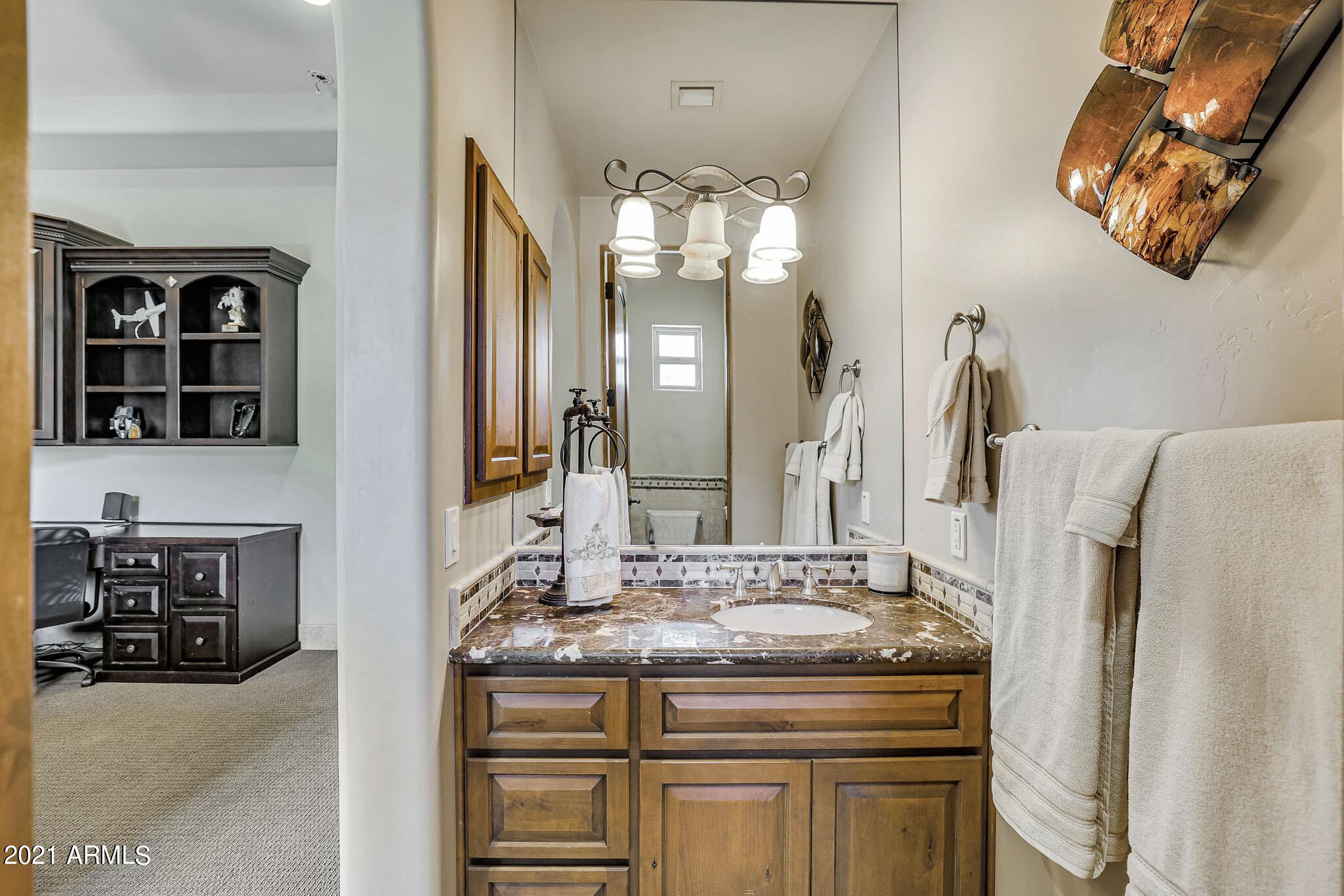 HIDDEN HILLS PARCEL D & E - Residential