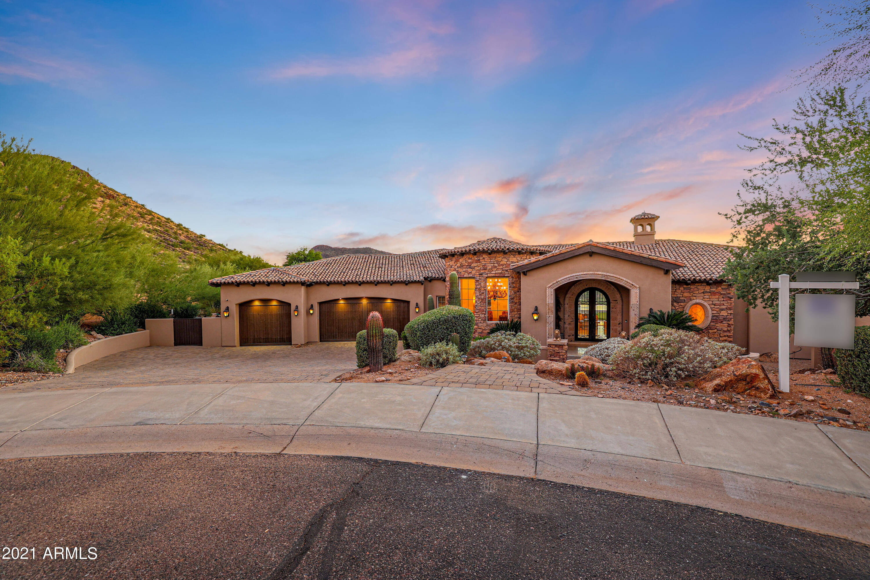 HIDDEN HILLS PARCEL D & E - Residential