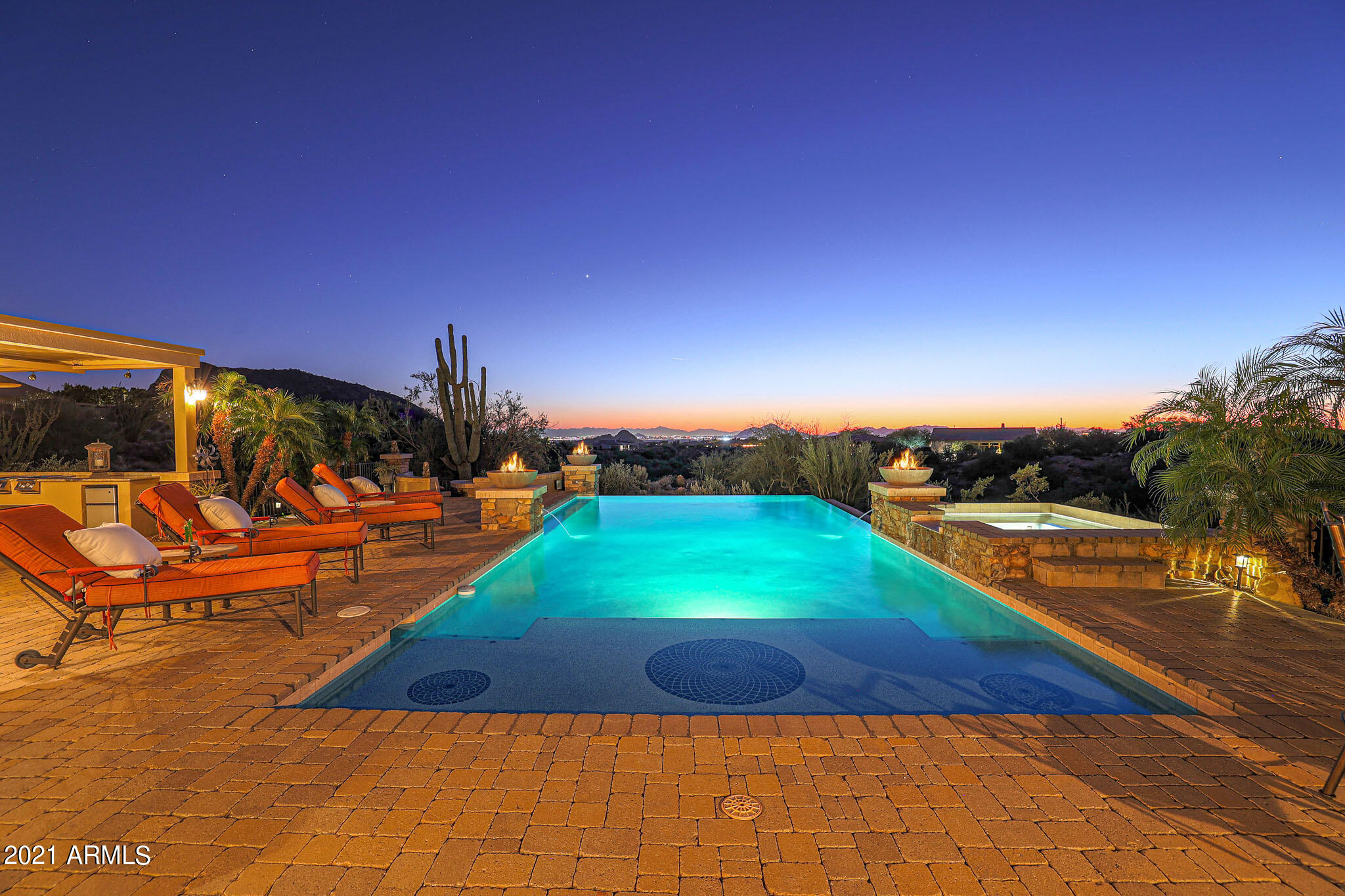 HIDDEN HILLS PARCEL D & E - Residential