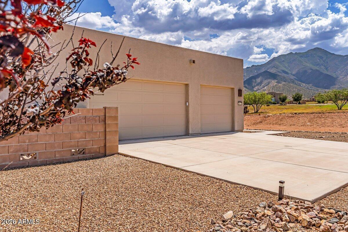 WILD HORSE 2 - Residential