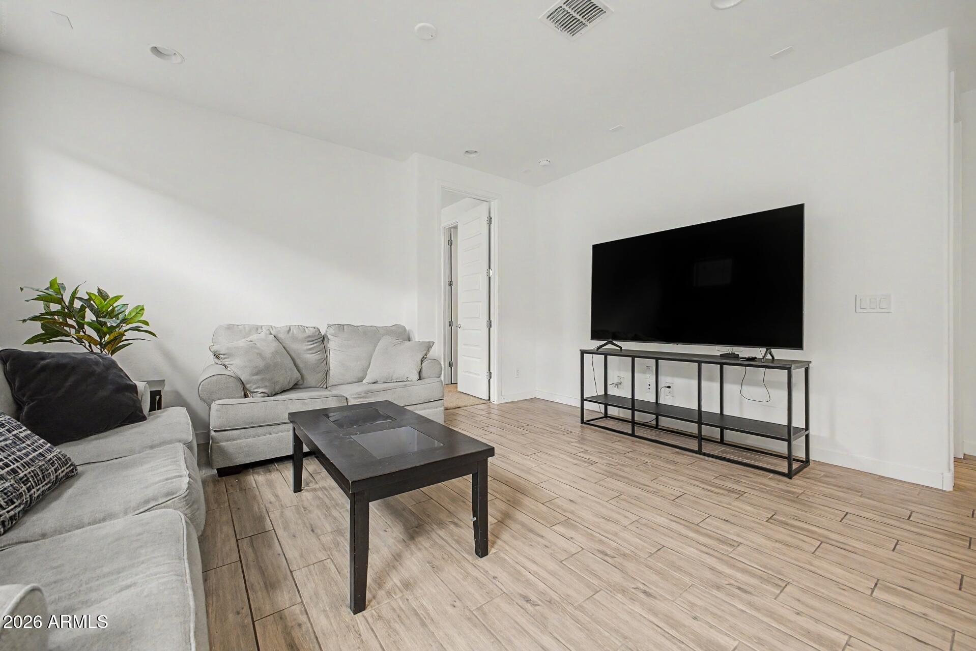 SUNSET FARMS UNIT 6 - Residential