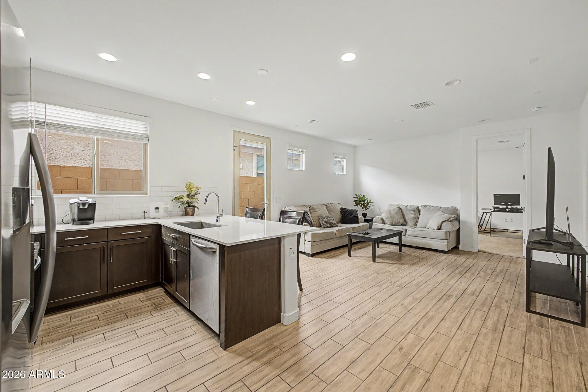 SUNSET FARMS UNIT 6 - Residential
