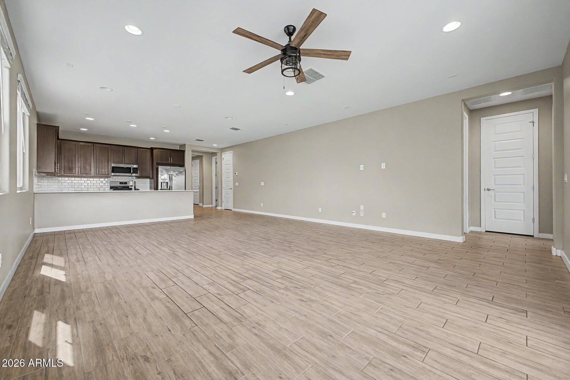 SUNSET FARMS UNIT 6 - Residential