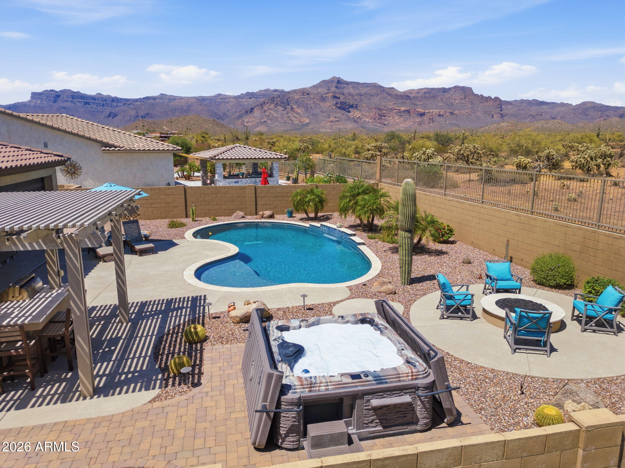 PERALTA CANYON - Residential
