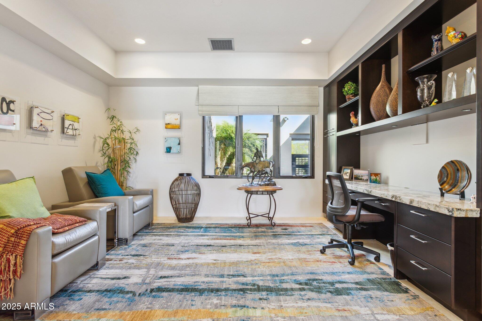 Privada - Residential