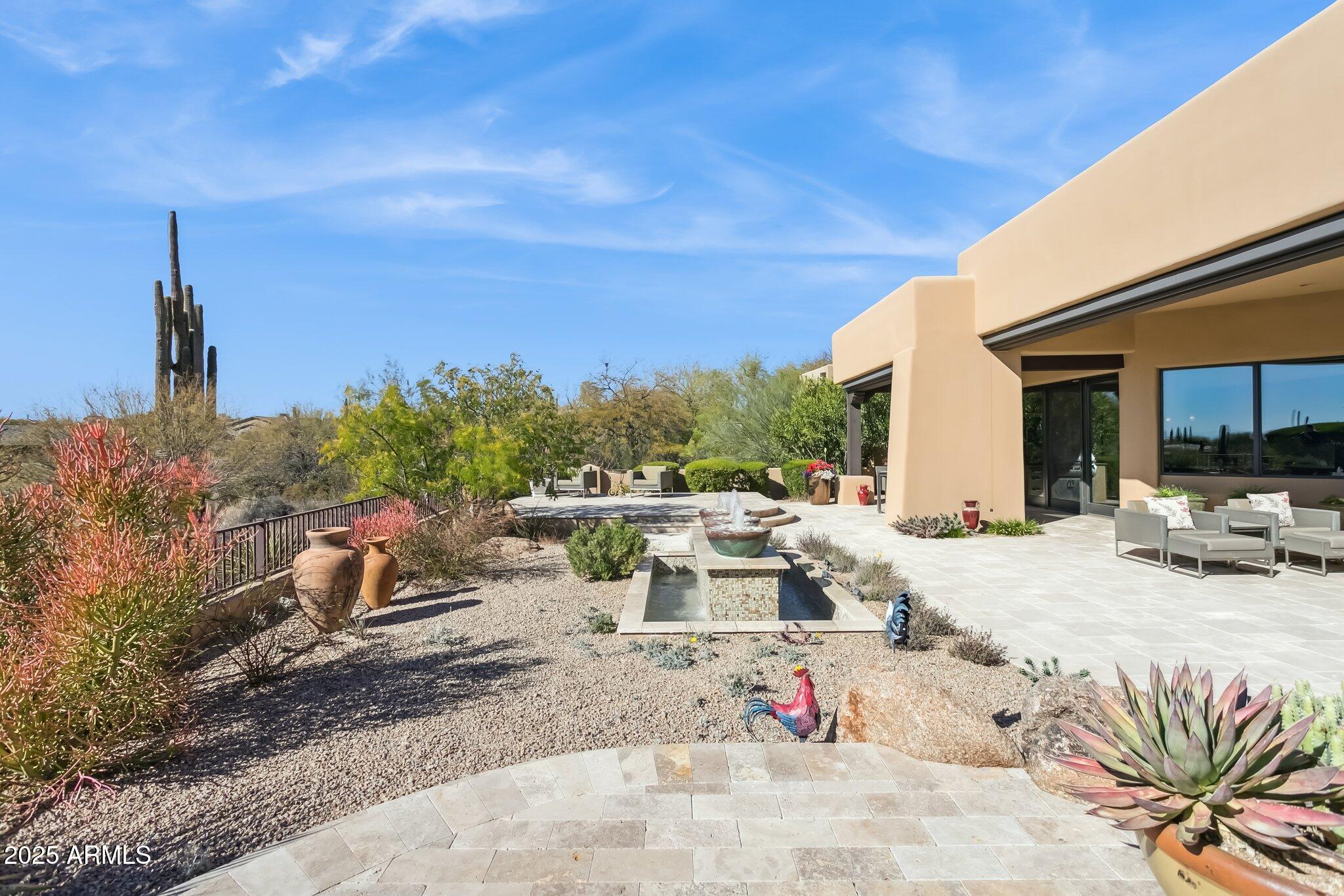 Privada - Residential